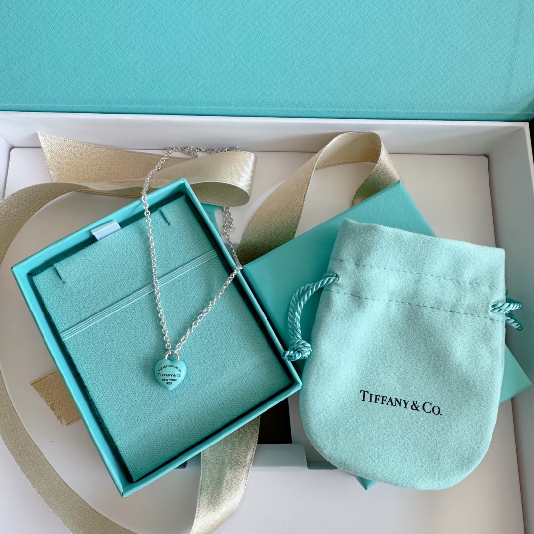 👑蒂芙尼项链 新品珐琅爱心项链 Tiffany以爱与美、罗曼蒂克与梦想为题