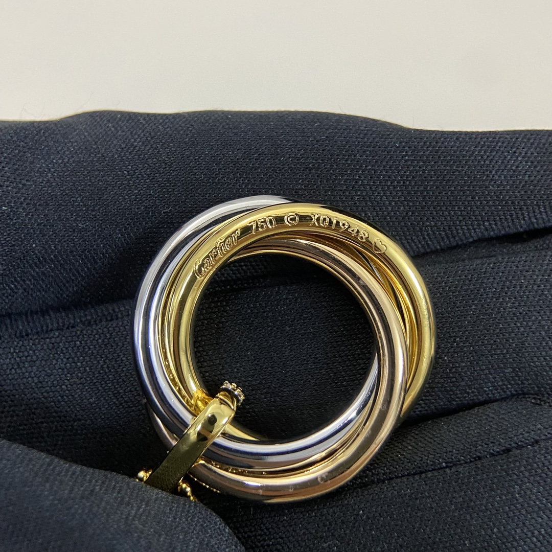 ¥138 卡地亚项链 KDXLH0008-064新品光面三色三环项链 