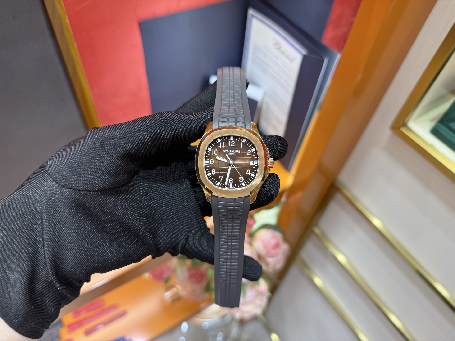 NO:392219,Patek Philippe 5167R-0001 rose gold grenade, more cost-effective, entry-level and sports-style series (commonly known as grenade) Positioning sports watch, more fashionable, sporty, formal wear, one watch, worth buying, ultra-thin 8.3 thickness 324sc all-in-one machine, 18K rose gold plated with chocolate tray, imported fo tape,,patek philippe19860909百达翡丽5167R-0001玫瑰金手雷 更有性价比 入门级且带运动风格的系列（俗称手雷） 定位运动表,更具时尚感 可运动 可正装 一表通吃 值得入手 超薄8.3厚度 324sc一体机 镀18K玫瑰金搭配巧克力盘 进口弗胶带,,patek philippe,Watch