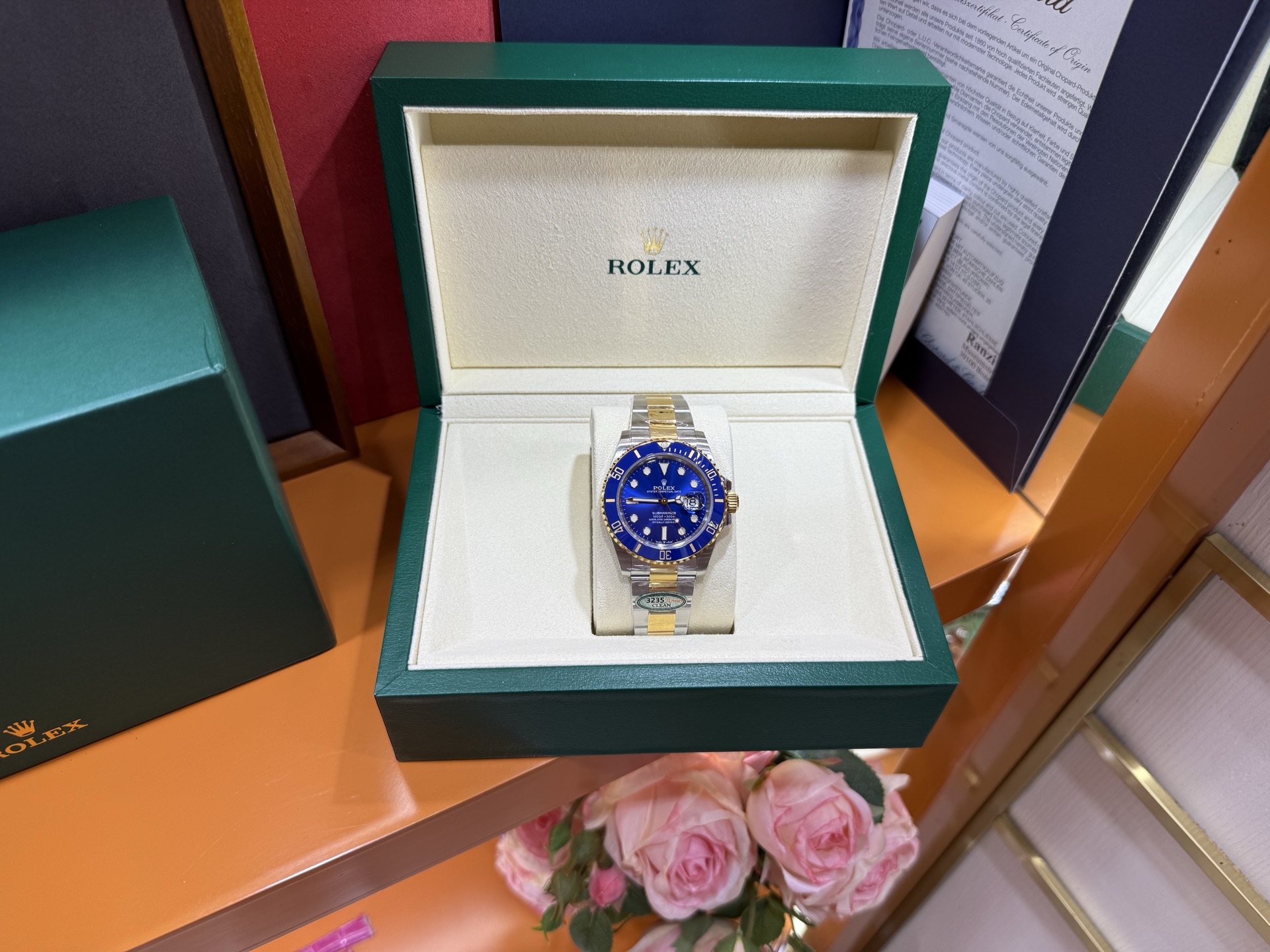 NO:392286,The same Rolex Rolex 126613LB 'Ball Gold Blue Water Ghost' New 41mm dial Automatic mechanical watch The more you look, the better you look, once and for all, more work, more gain, rolex19860909王一博同款Rolex 劳力士 126613LB “间金蓝水鬼” 新款41mm表盘 自动机械表 越看越好看 一劳永逸 多劳多得,,rolex,Watch