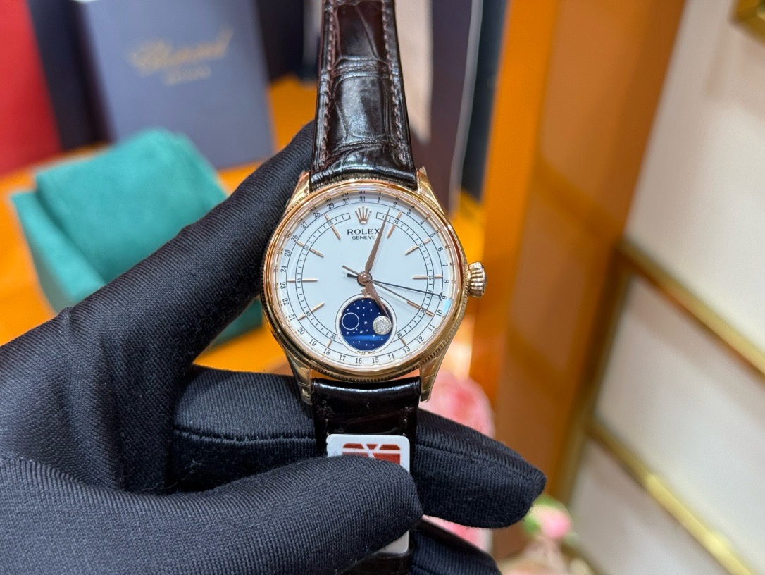 NO:384992,Keding Rolex Celini series 18K gold-plated rose gold imported fully automatic mechanical movement imported American crocodile leather belt, Rolex, crocodile skin, gold plating19860909客定 劳力士切利尼系列 18K镀金玫瑰金 进口全自动机械机芯 进口美洲鳄鱼皮皮带,,rolex,crocodile skin,gold plating,Watch