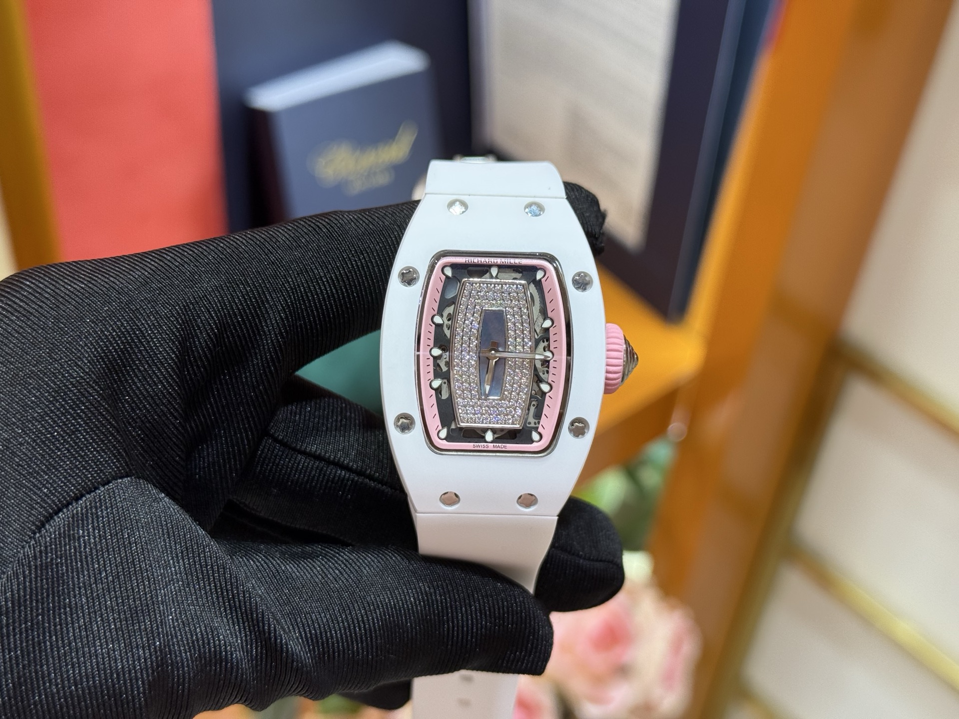 NO:385010,Richard Miller White Ceramic Marshmallow,19860909理查德米勒白陶瓷棉花糖,,Watch