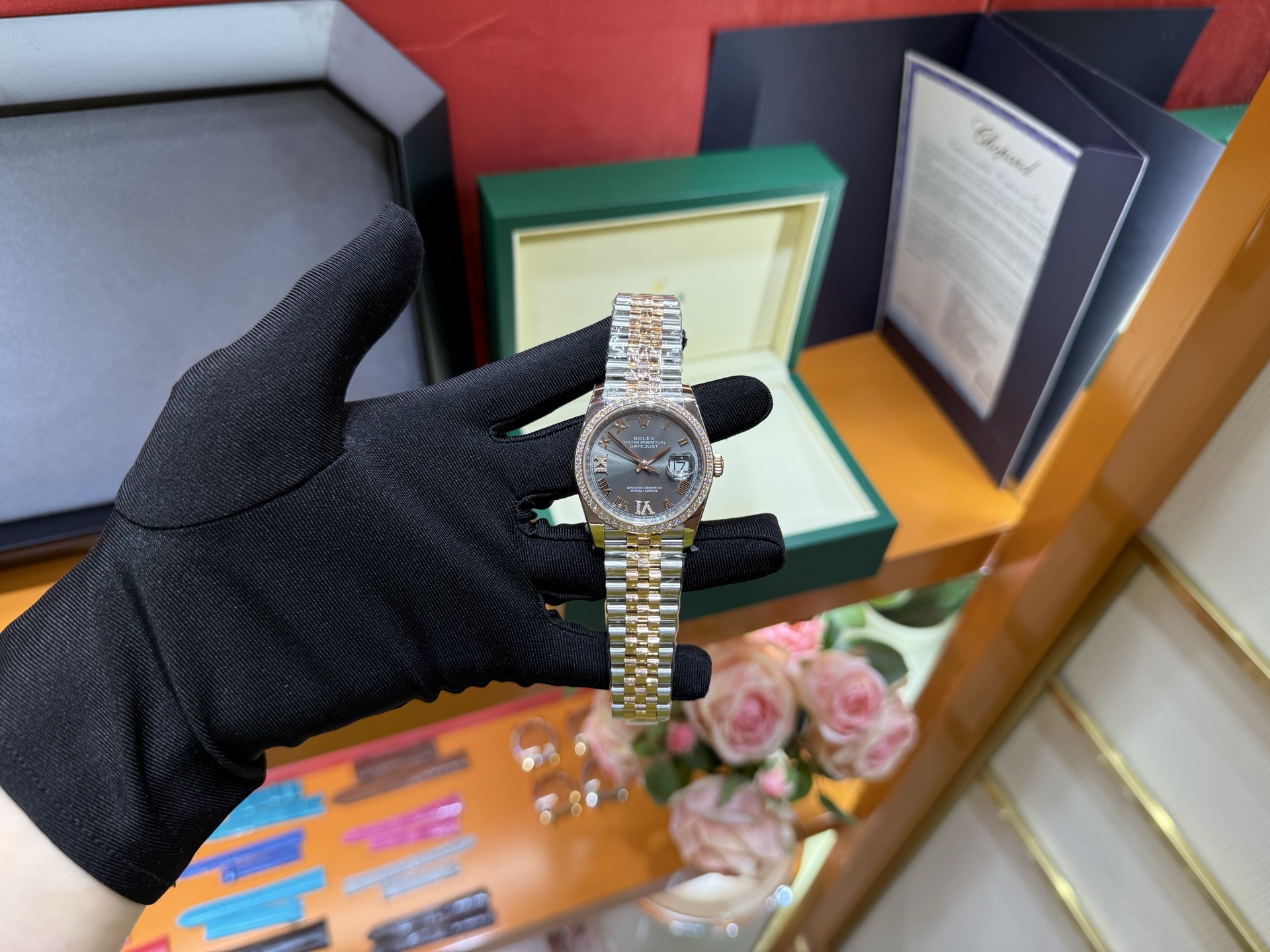 NO:385073,Once and for all log 36mm now very popular gold and gray plate Rose gold and gray Roman log,19860909一劳永逸 日志36mm 现在特别火的间金灰盘 间玫瑰金灰罗马日志,,Watch