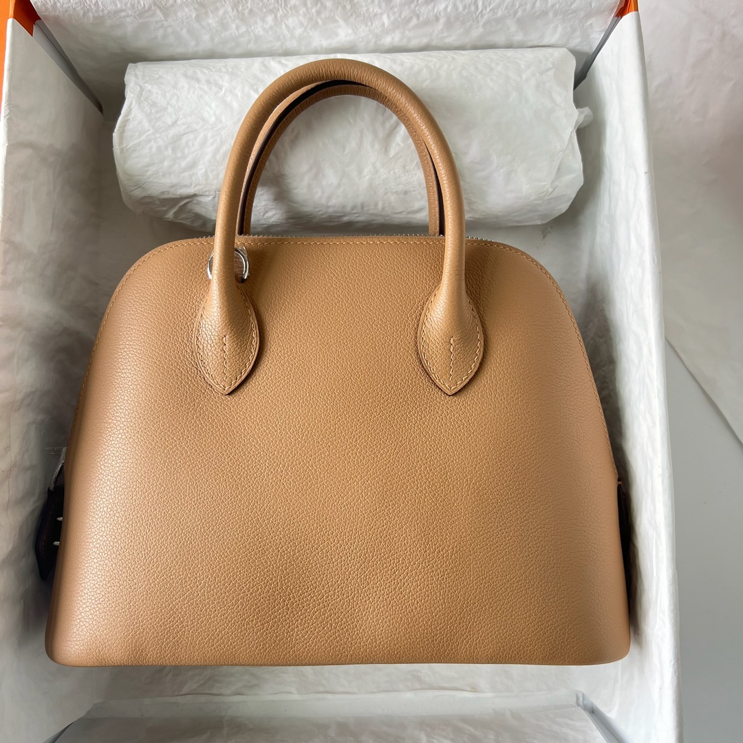 Hermès Bolide 25cm Evercolor Leather Handbag - Milk Tea & Mauve Purple 1 i1700033294 1732 0