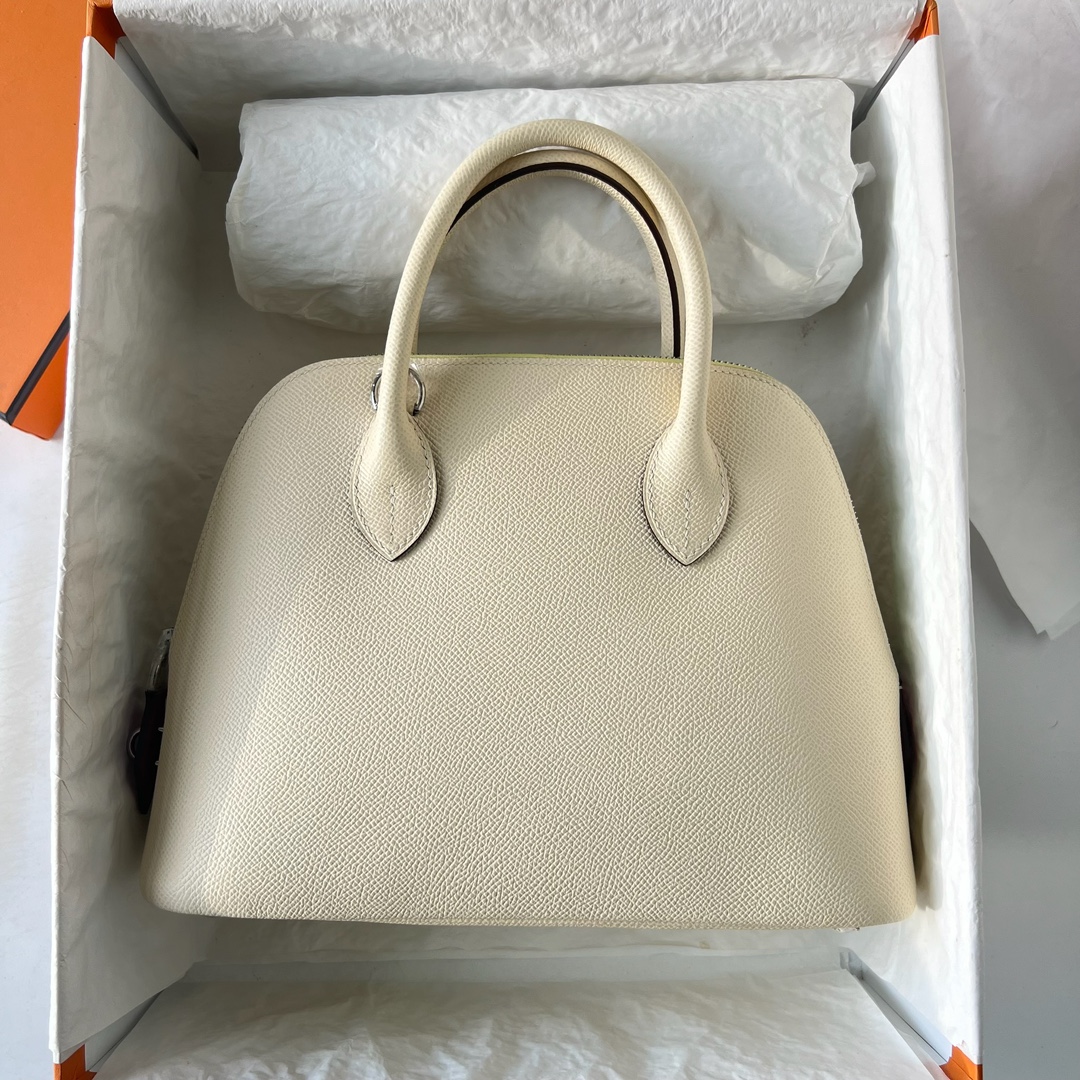 Hermès Bolide 25cm Epsom Leather Handbag - Crème White with Silver Hardware 1 i1700033796 481 0