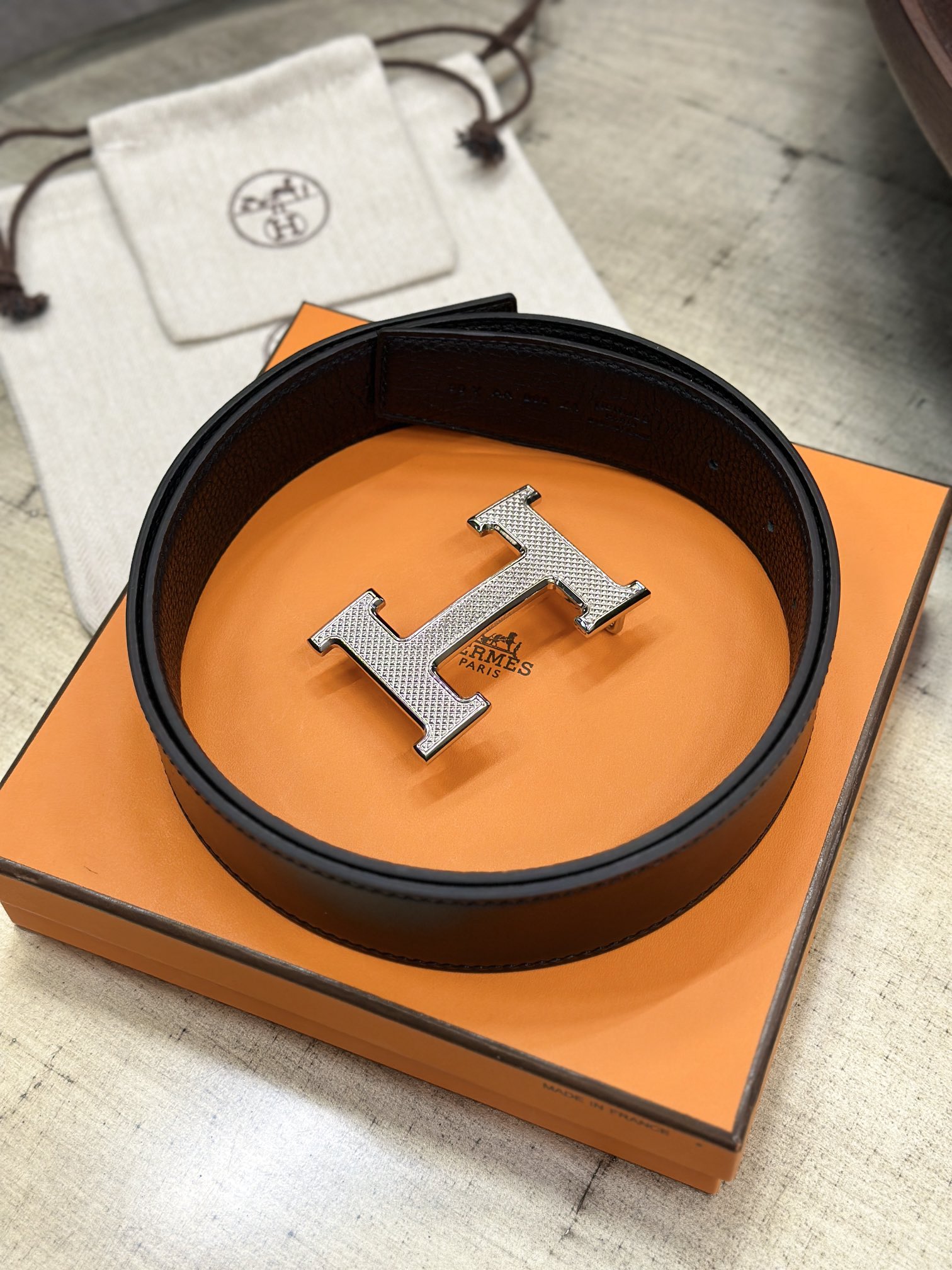 HBELTBUCKLE&REVERSIBLELEATHERSTRAMM
