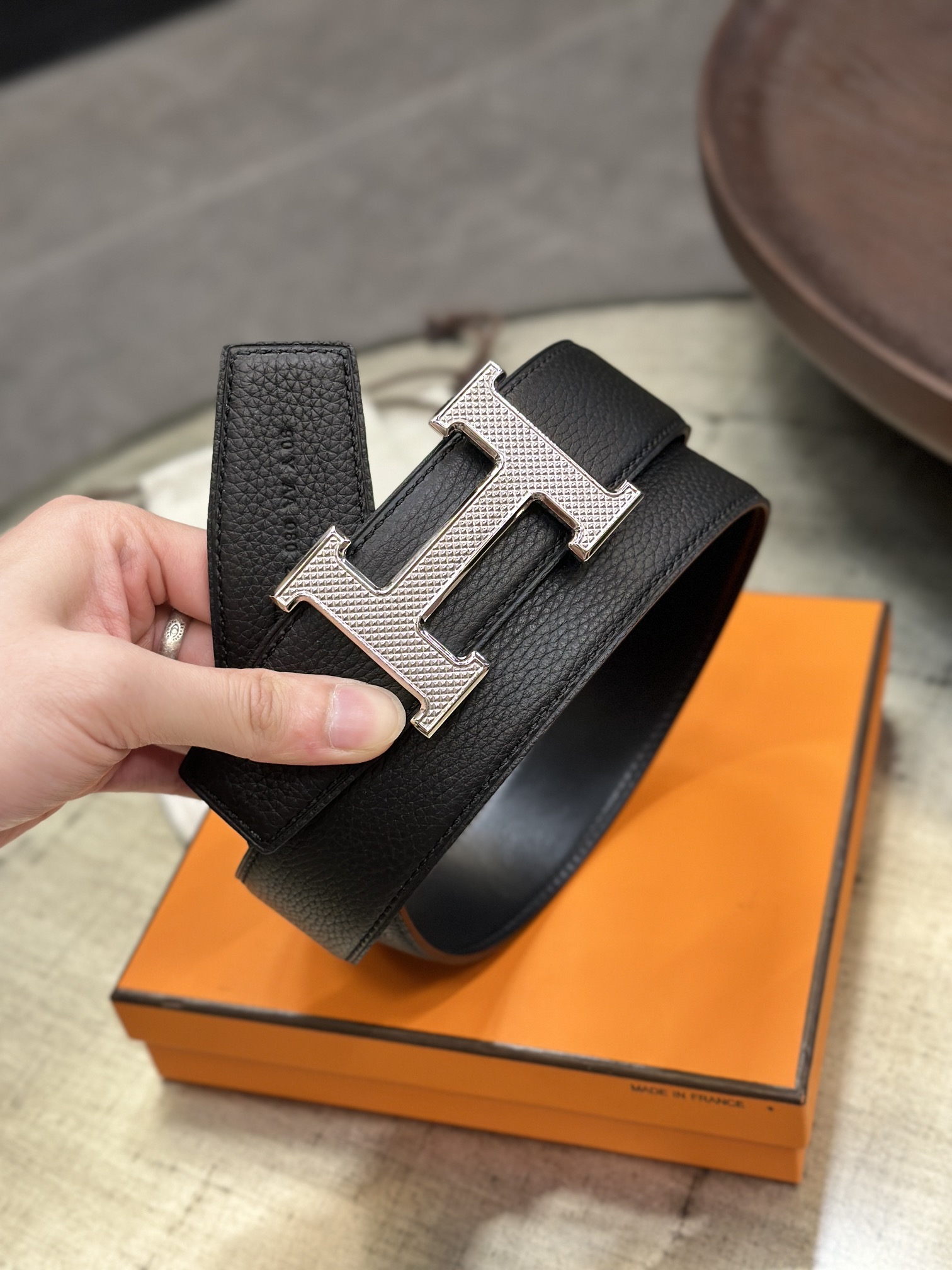 HBELTBUCKLE&REVERSIBLELEATHERSTRAMM
