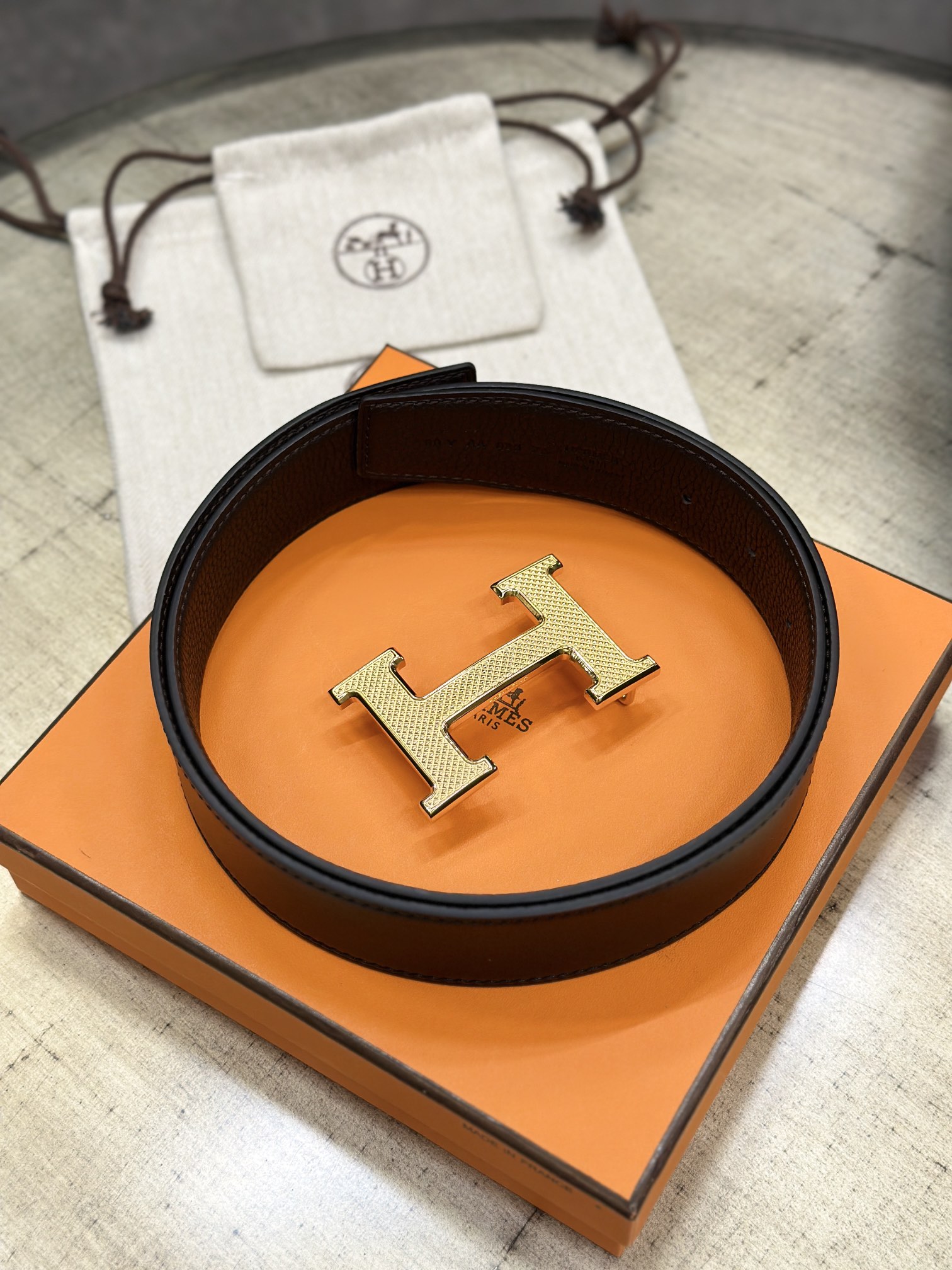 HBELTBUCKLE&REVERSIBLELEATHERSTRAMM