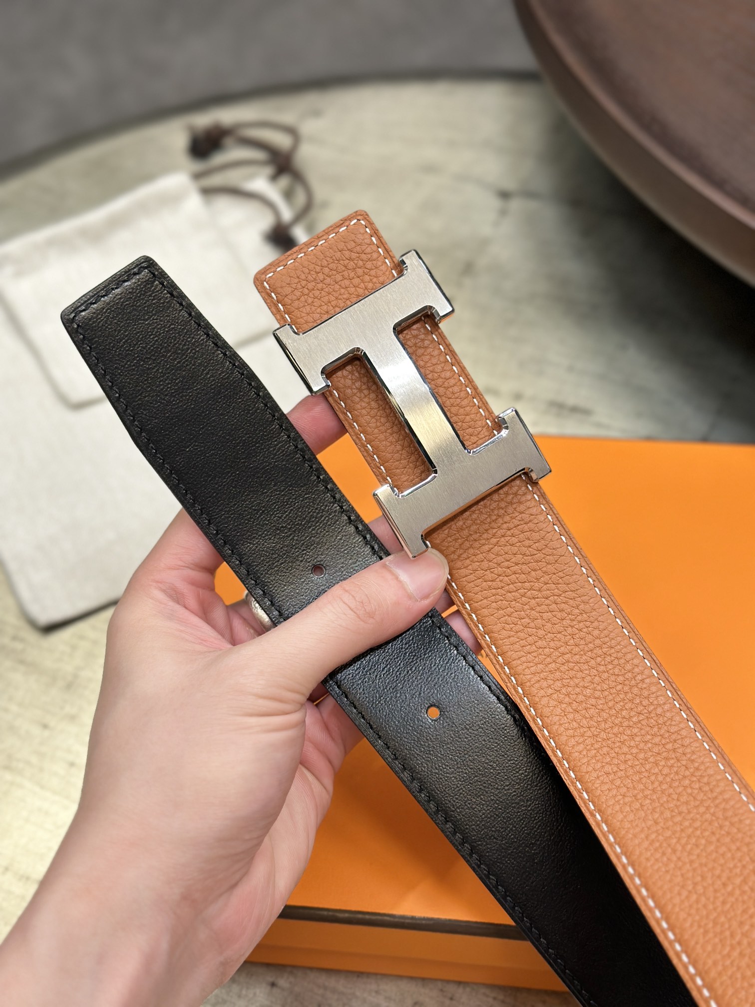 H5382BELTBUCKLE&REVERSIBLELEATHERSTRAMM