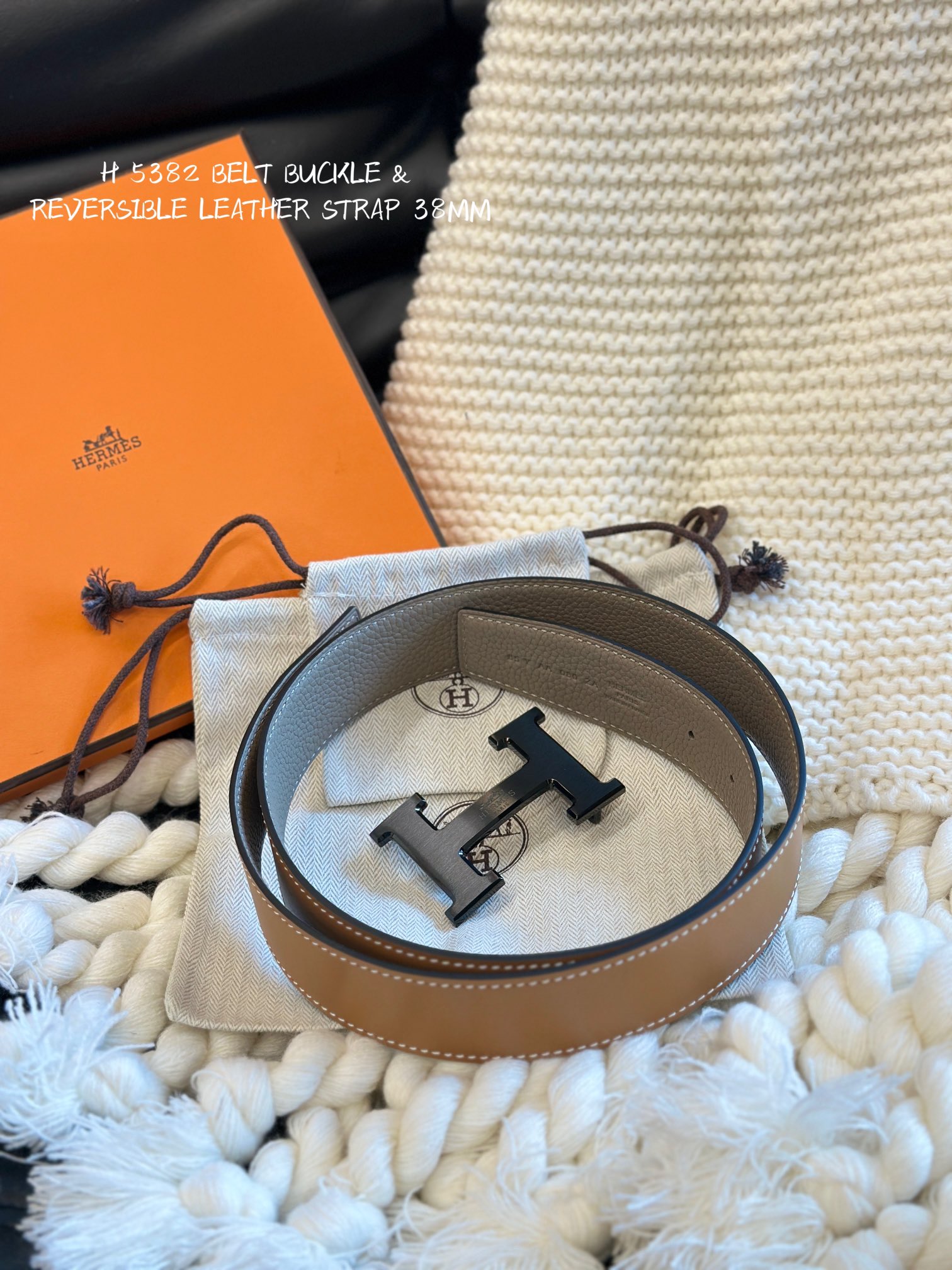 NO:138357,H 5382 BUCKLE & REVERSIBLE LEATHER STRAP 38MM, belt, versace19860909H 5382 BUCKLE & REVERSIBLE LEATHER STRAP 38MM,皮带,versace,Belt