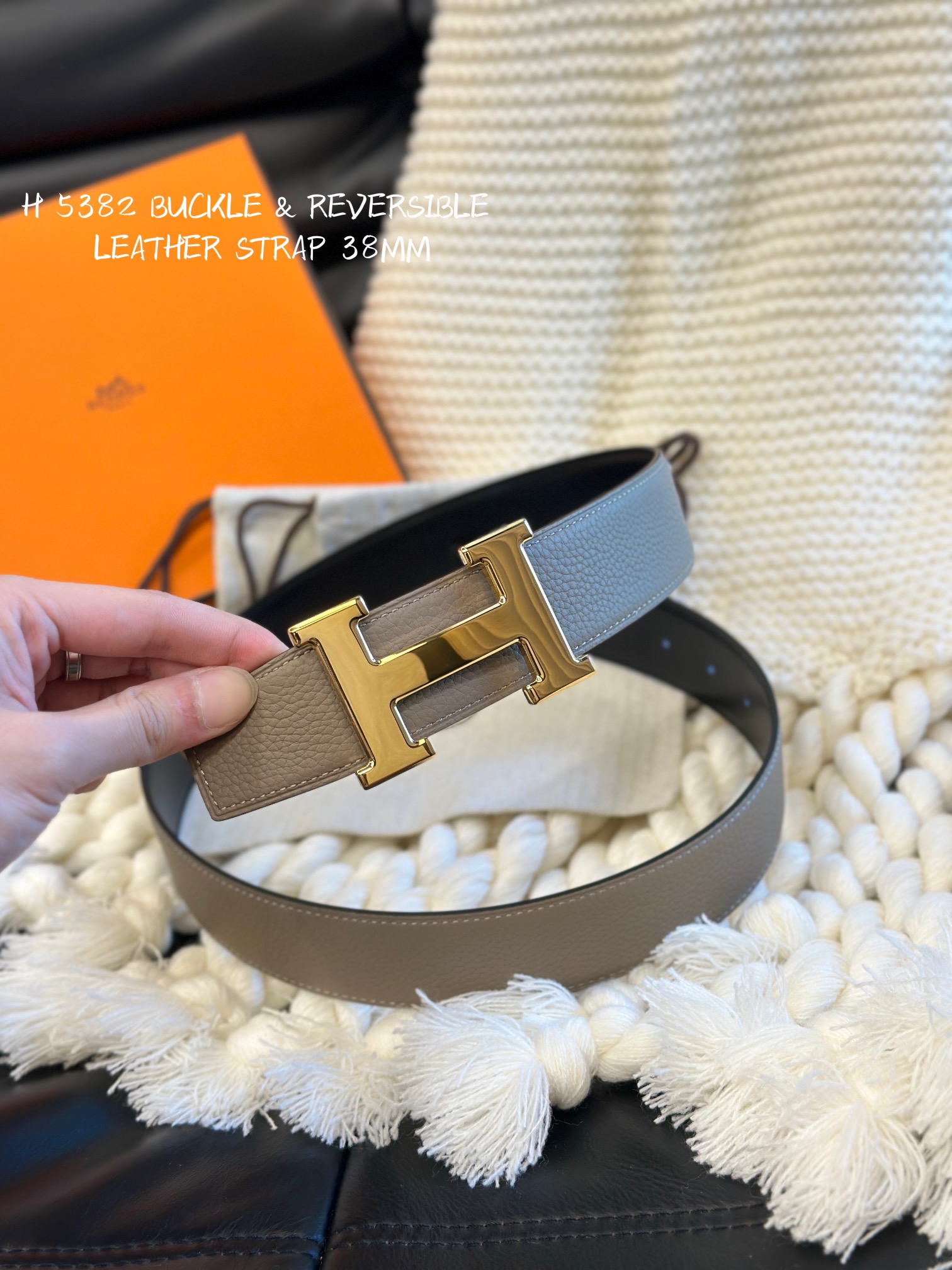 H 5382 BUCKLE & REVERSIBLE LEATHER STRAMM
