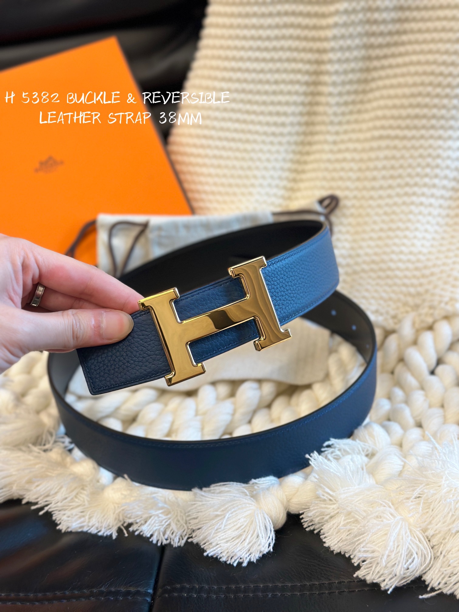 H 5382 BUCKLE & REVERSIBLE LEATHER STRAMM