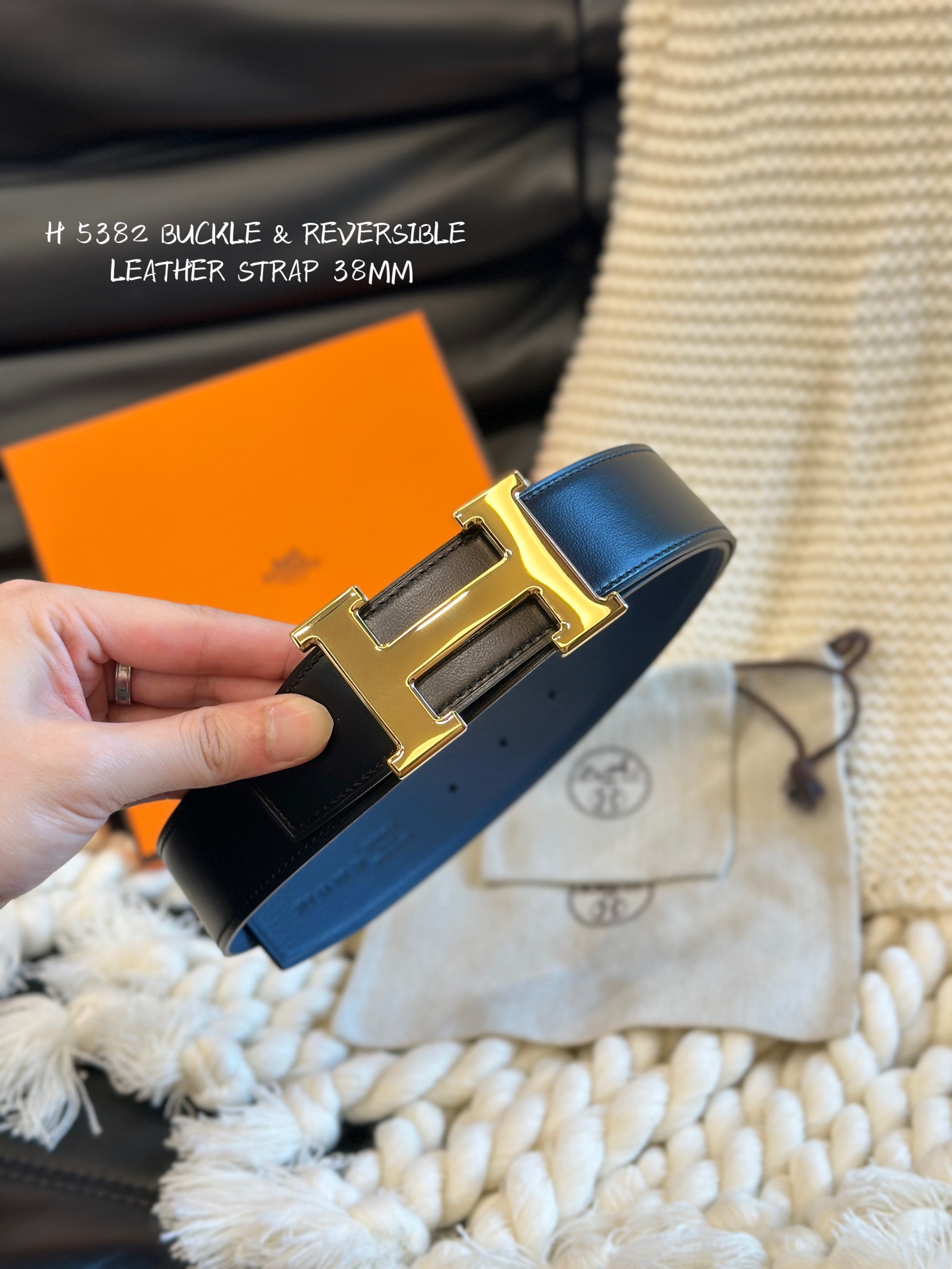 H 5382 BUCKLE & REVERSIBLE LEATHER STRAMM