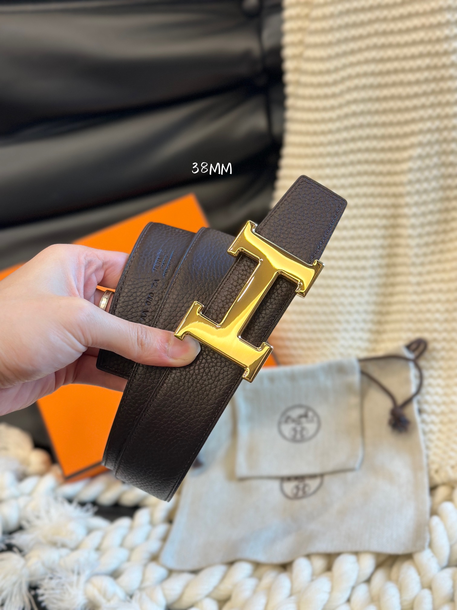 H 5382 BUCKLE & REVERSIBLE LEATHER STRAMM