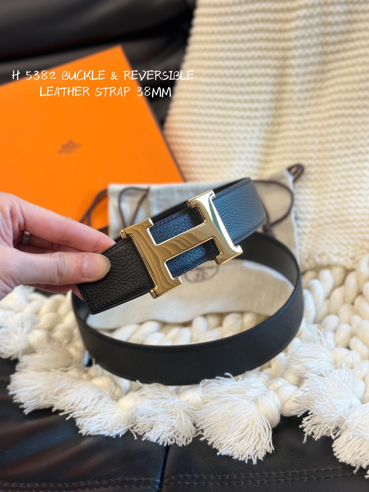 H 5382 BUCKLE & REVERSIBLE LEATHER STRAMM