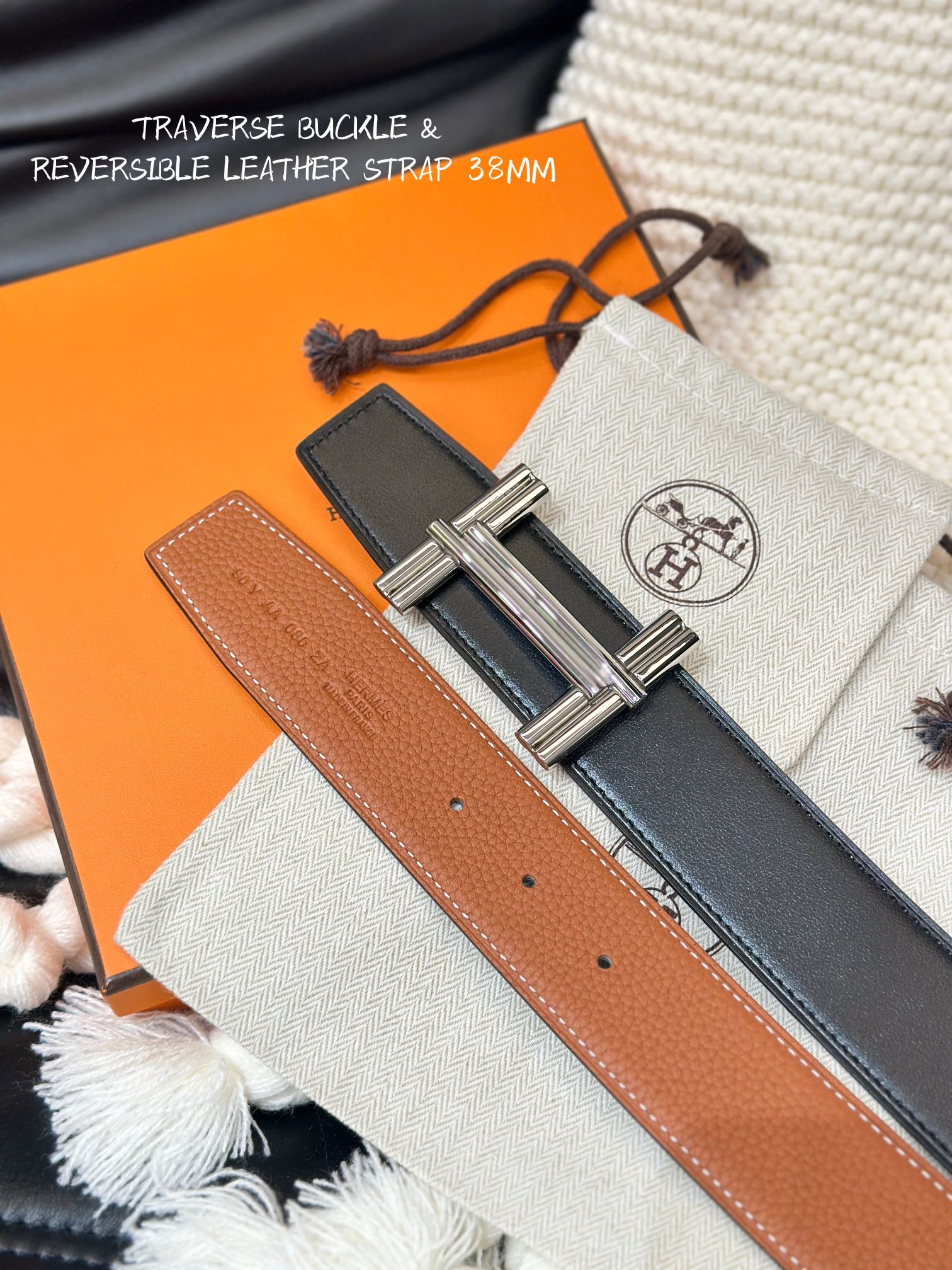 TRAVERSEBELTBUCKLE&REVERSIBLELEATHERSTRAMM