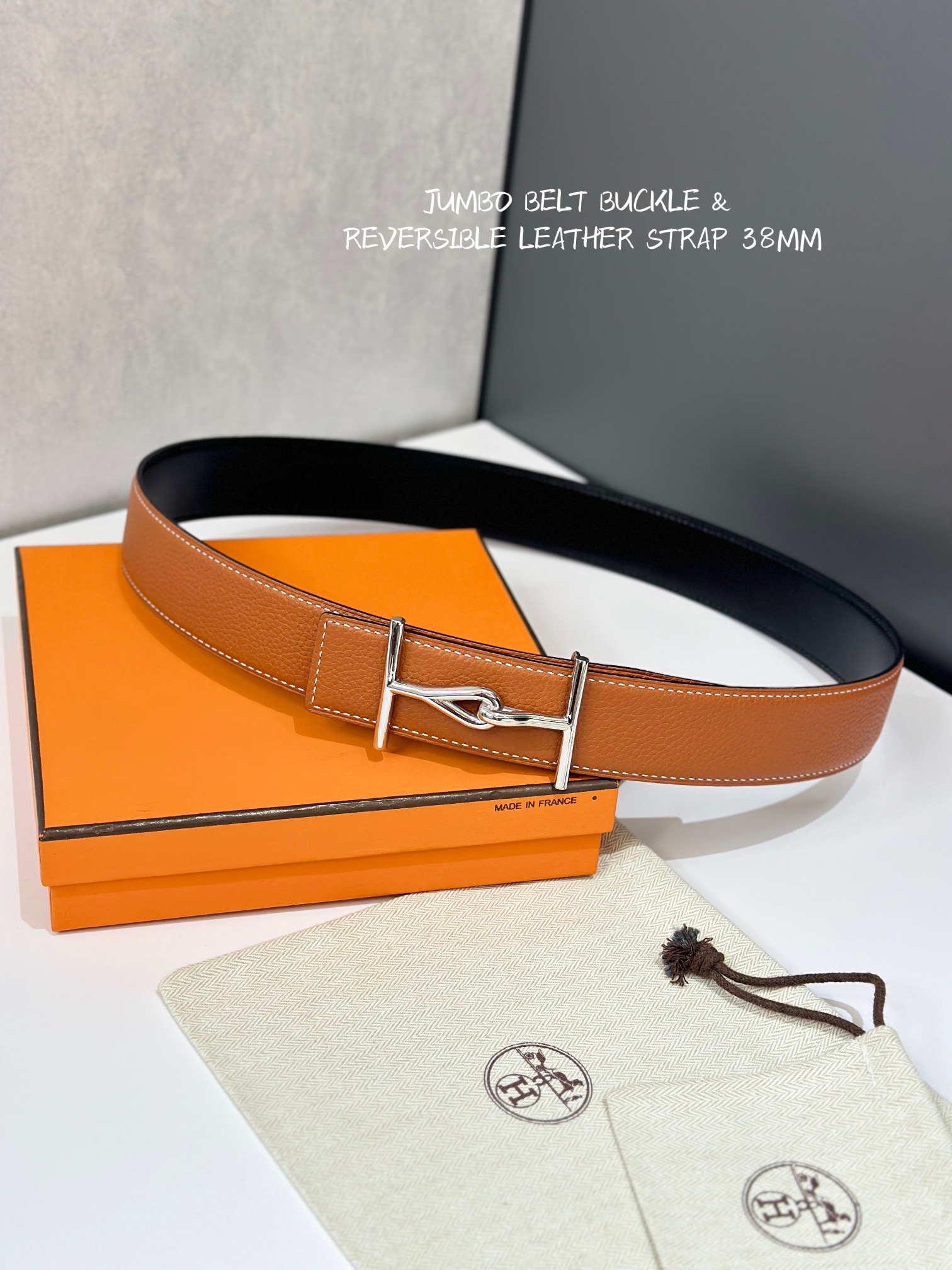 JUMBO BELT BUCKLE & REVERSIBLE LEATHER STRAMM