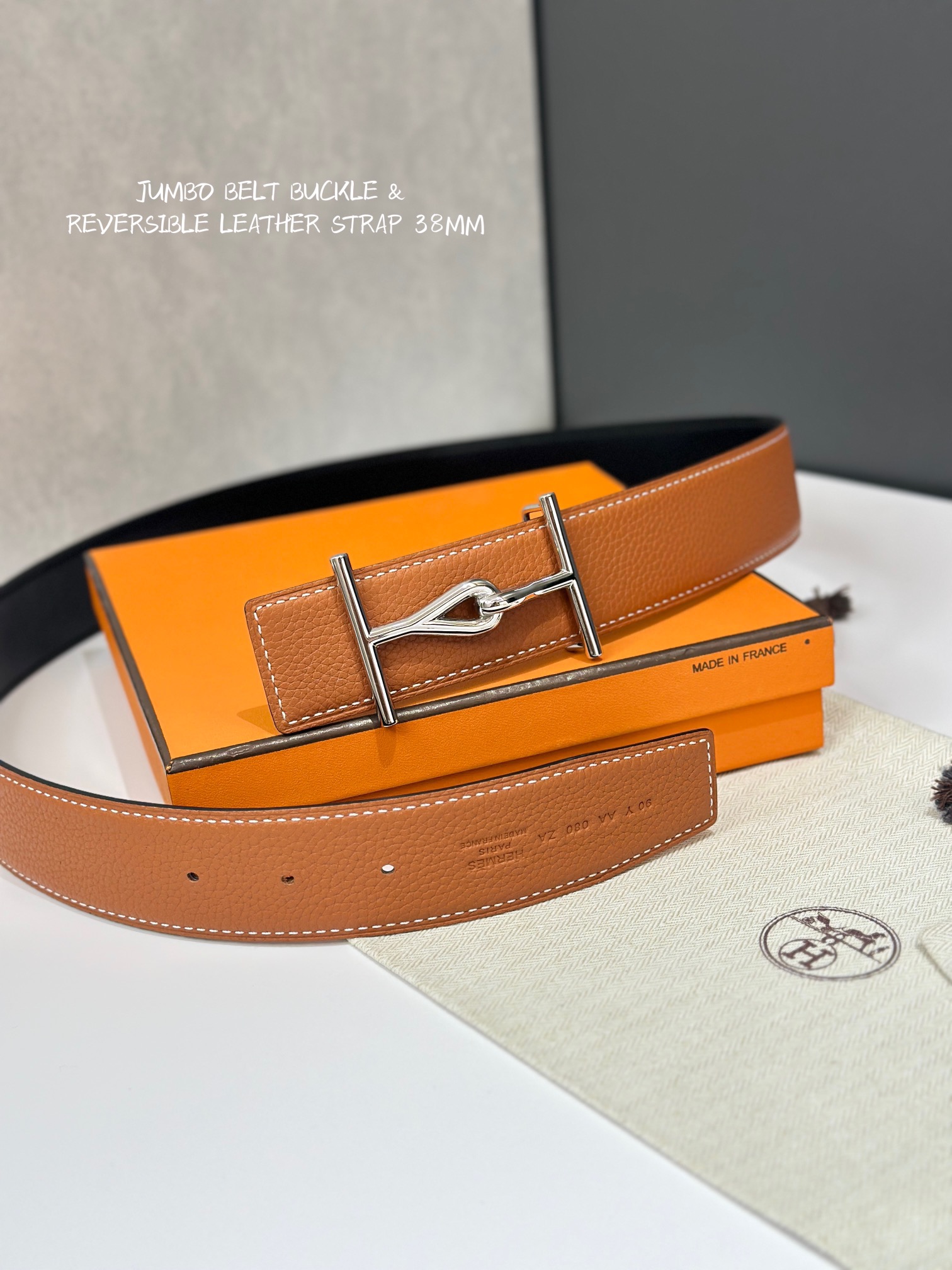 JUMBO BELT BUCKLE & REVERSIBLE LEATHER STRAMM