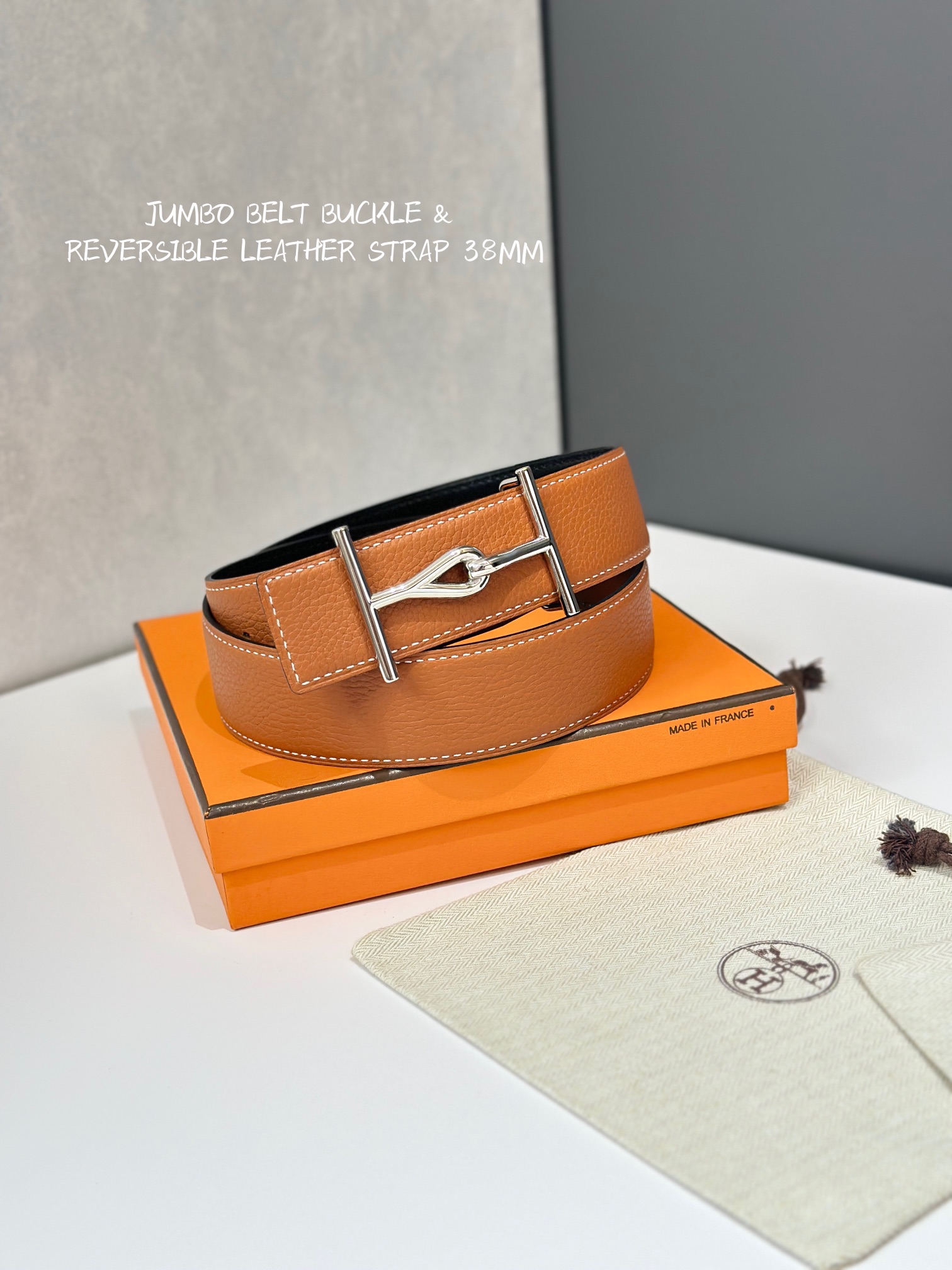 JUMBO BELT BUCKLE & REVERSIBLE LEATHER STRAMM