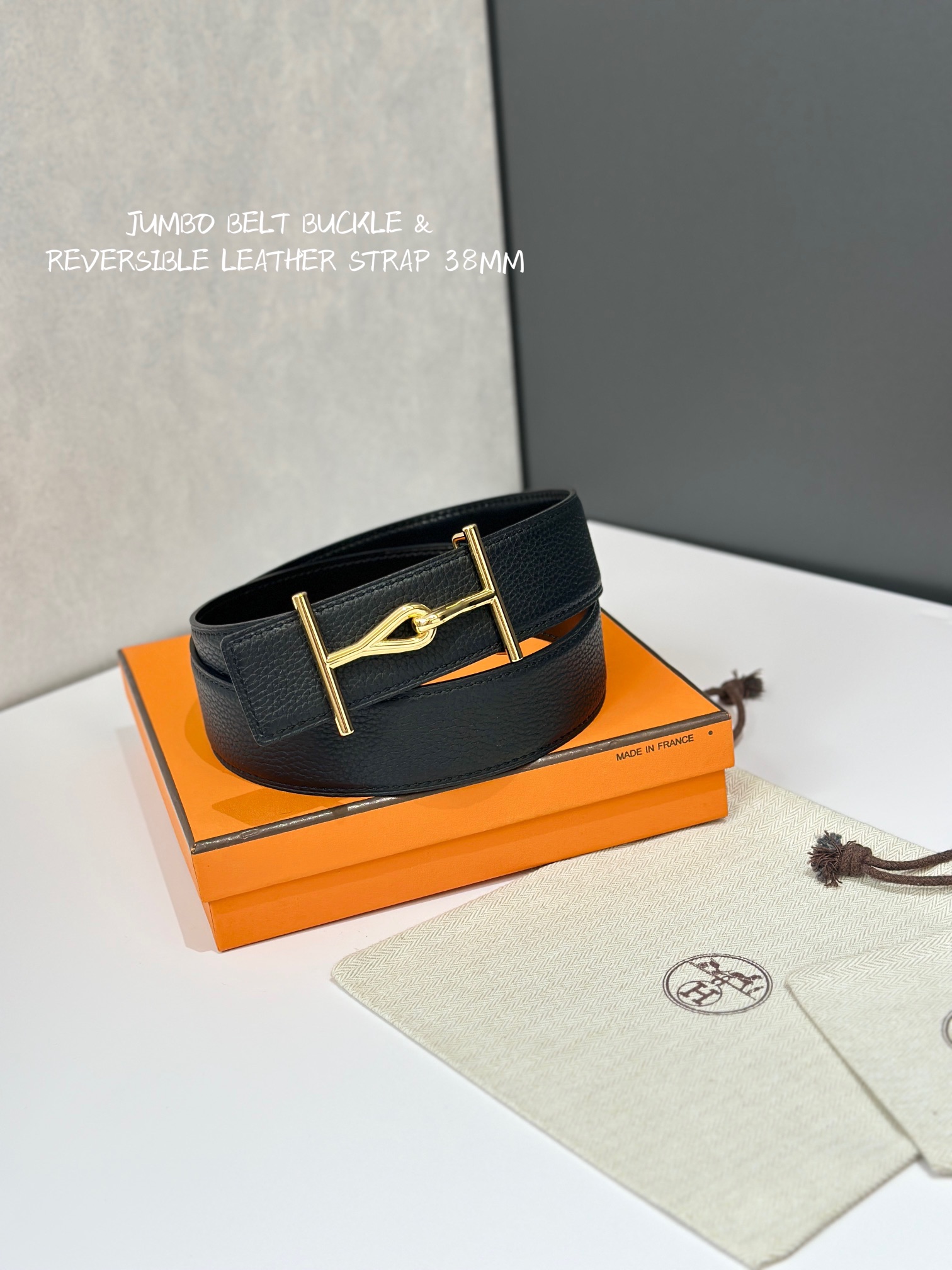 JUMBO BELT BUCKLE & REVERSIBLE LEATHER STRAMM