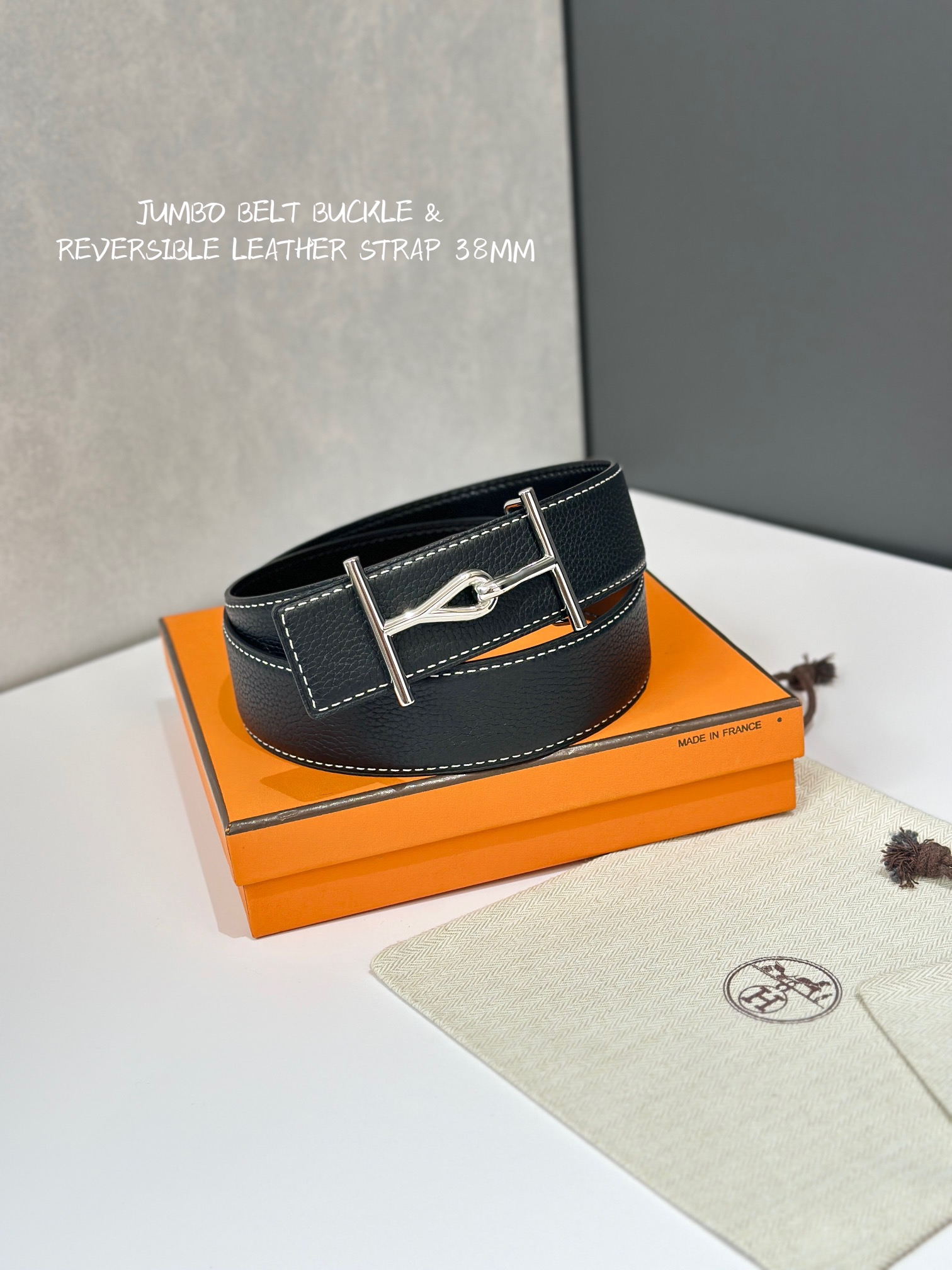 JUMBO BELT BUCKLE & REVERSIBLE LEATHER STRAMM