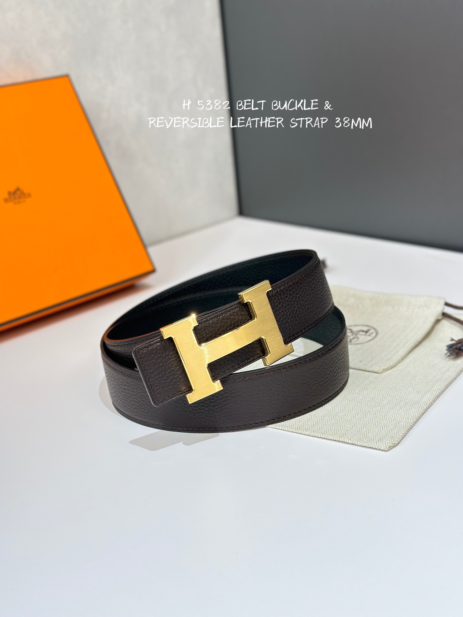 H 5382 BELT BUCKLE & REVERSIBLE LEATHER STRAMM