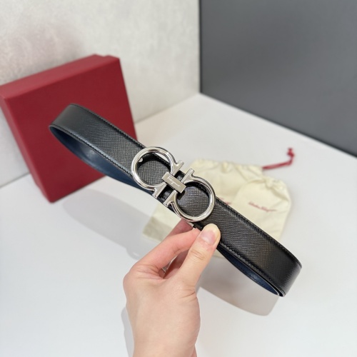 Salvatore Ferragamo Men's Reversible Leather Belt with Signature Buckle