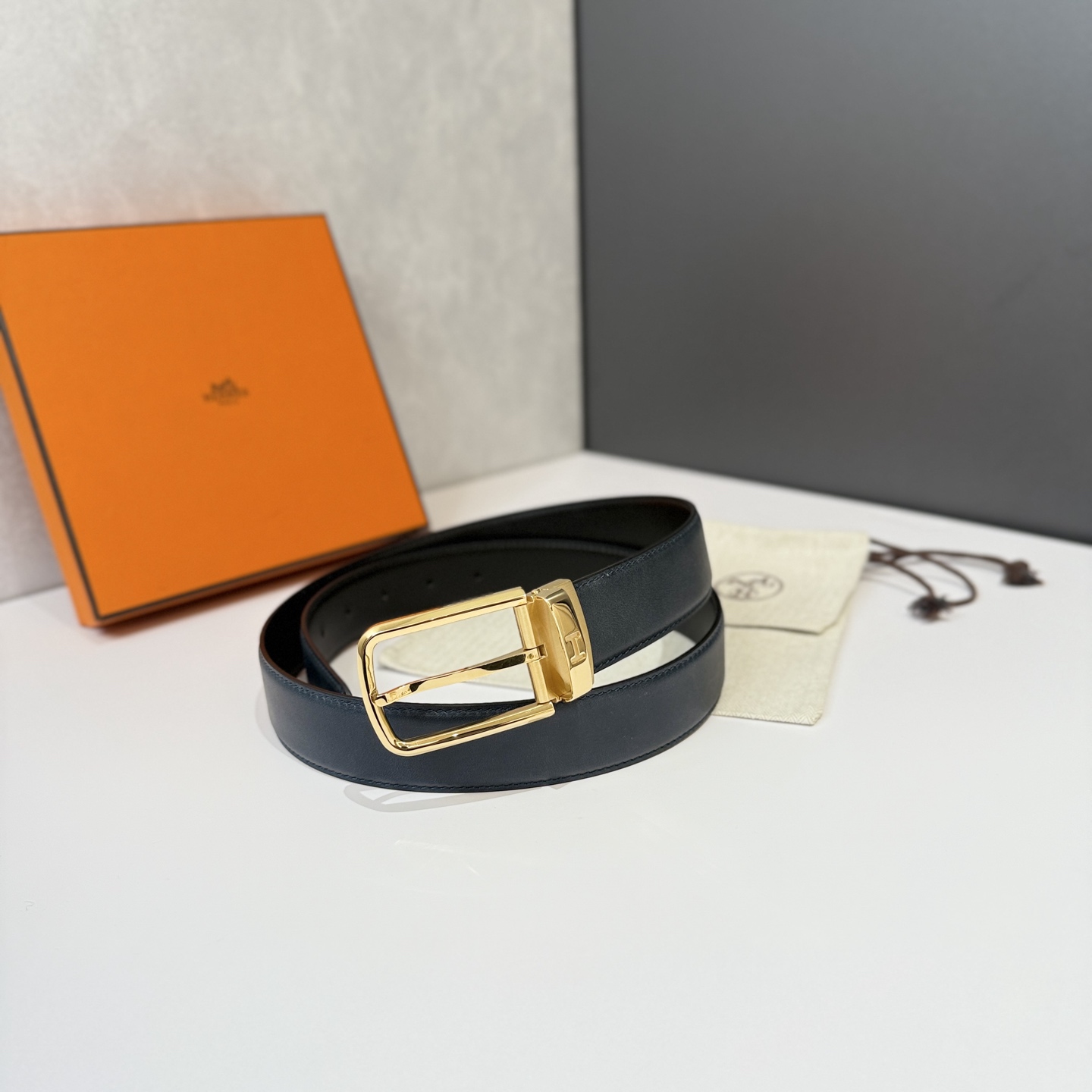 Hermes Men's Belt 35MM - Classic H Buckle, Premium Leather, Elegant Style 2 i1740805984225 4111 0 1