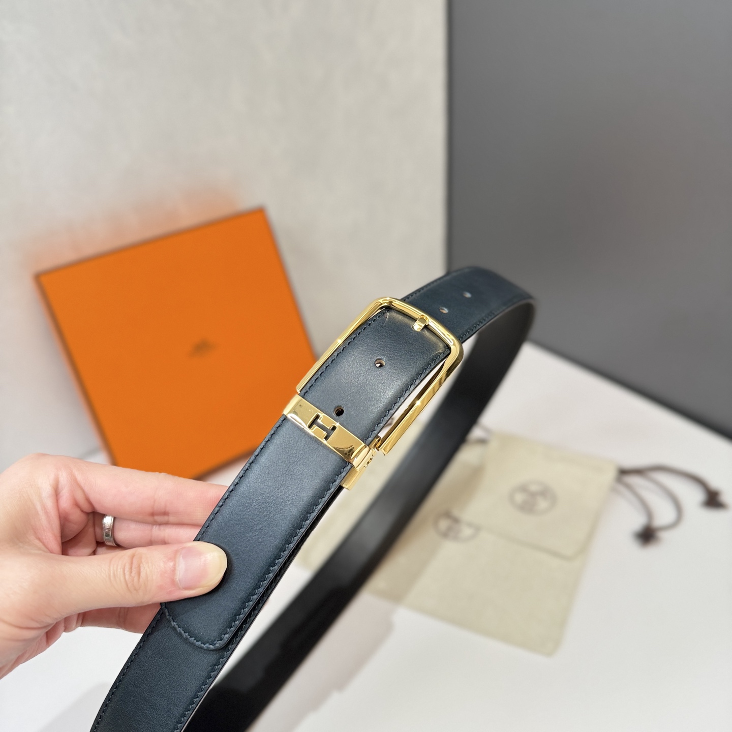 Hermes Men's Belt 35MM - Classic H Buckle, Premium Leather, Elegant Style 4 i1740805984234 4179 0 3