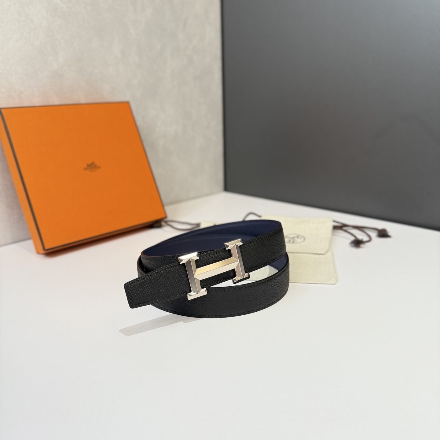 Hermes Men's Belt 32MM - Iconic H Buckle, Premium Leather, Timeless Style 2 i1740977091604 4082 0 0
