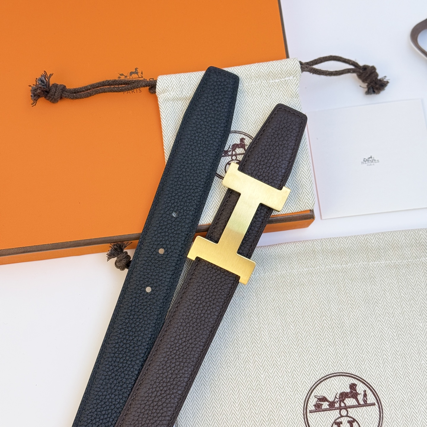Hermès Constance Belt Togo 32MM with Gold H Buckle, Reversible Leather Strap 6 i1742723052783 4464 0 5