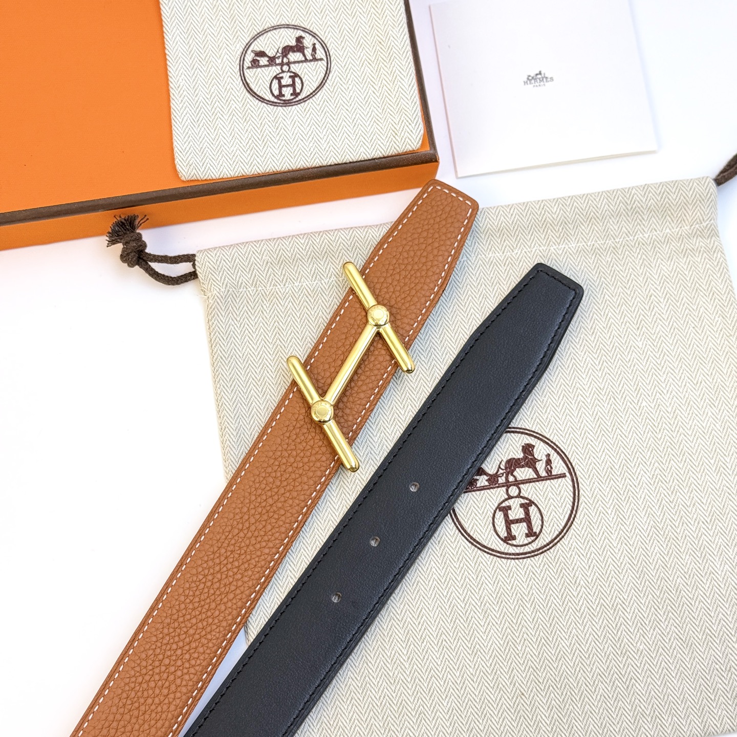 Hermès Swing Belt Togo 32MM - Iconic H Buckle, Luxurious Men's Fashion Belt 3 i1743042581839 9343 0 2