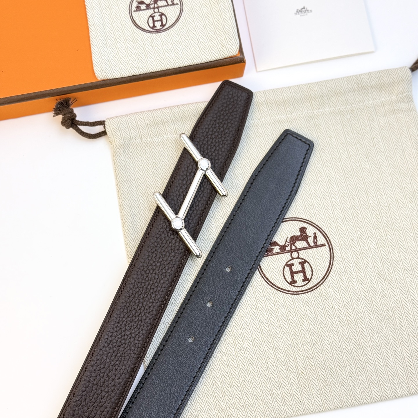 Hermes Swing Reversible Leather Belt 32mm - Iconic Style for Men & Women 5 i1743042610814 1206 0 2