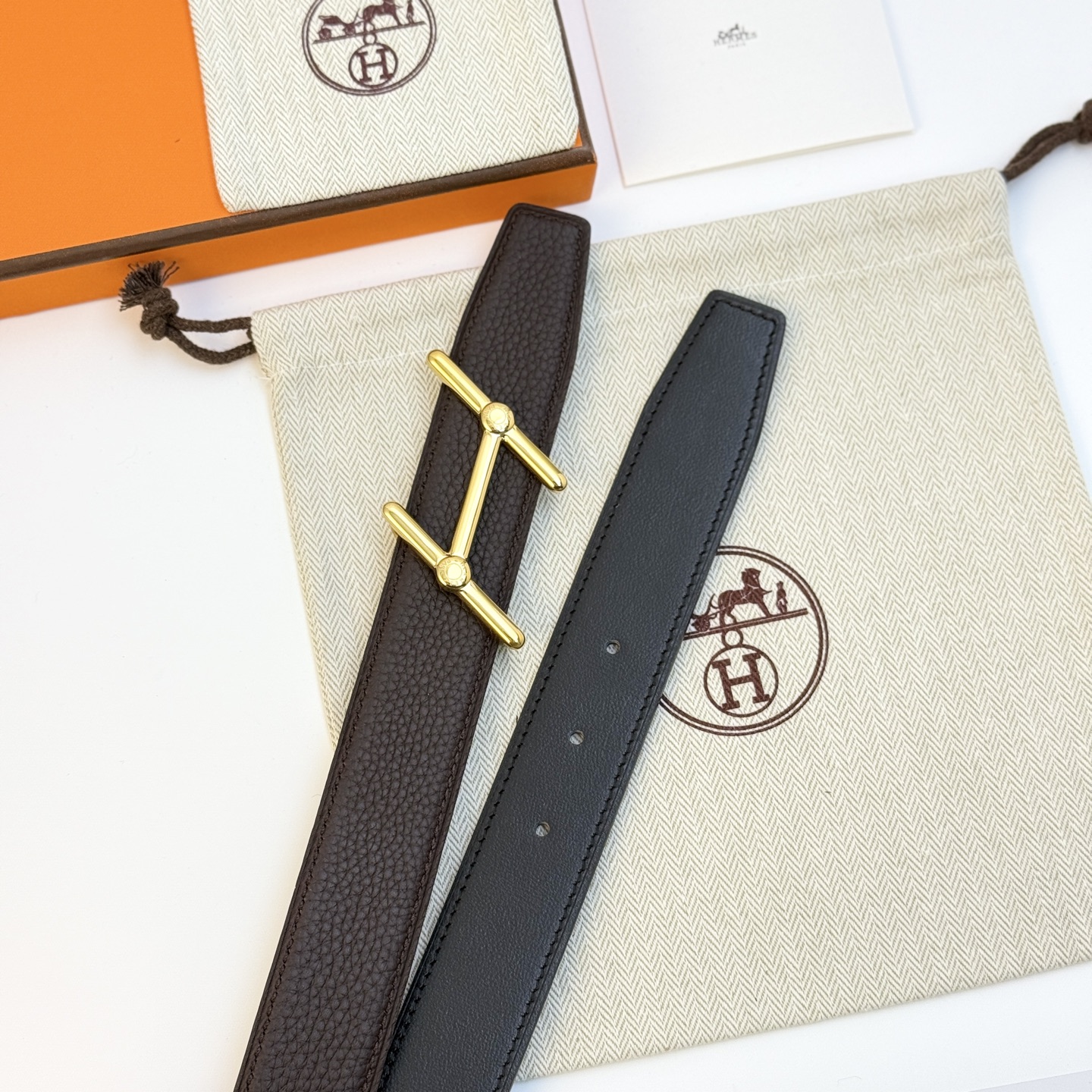 Hermes Swing Belt Togo 32MM, Gold Hardware, Luxury Designer Belt for Men 4 i1743042626078 8403 0 2