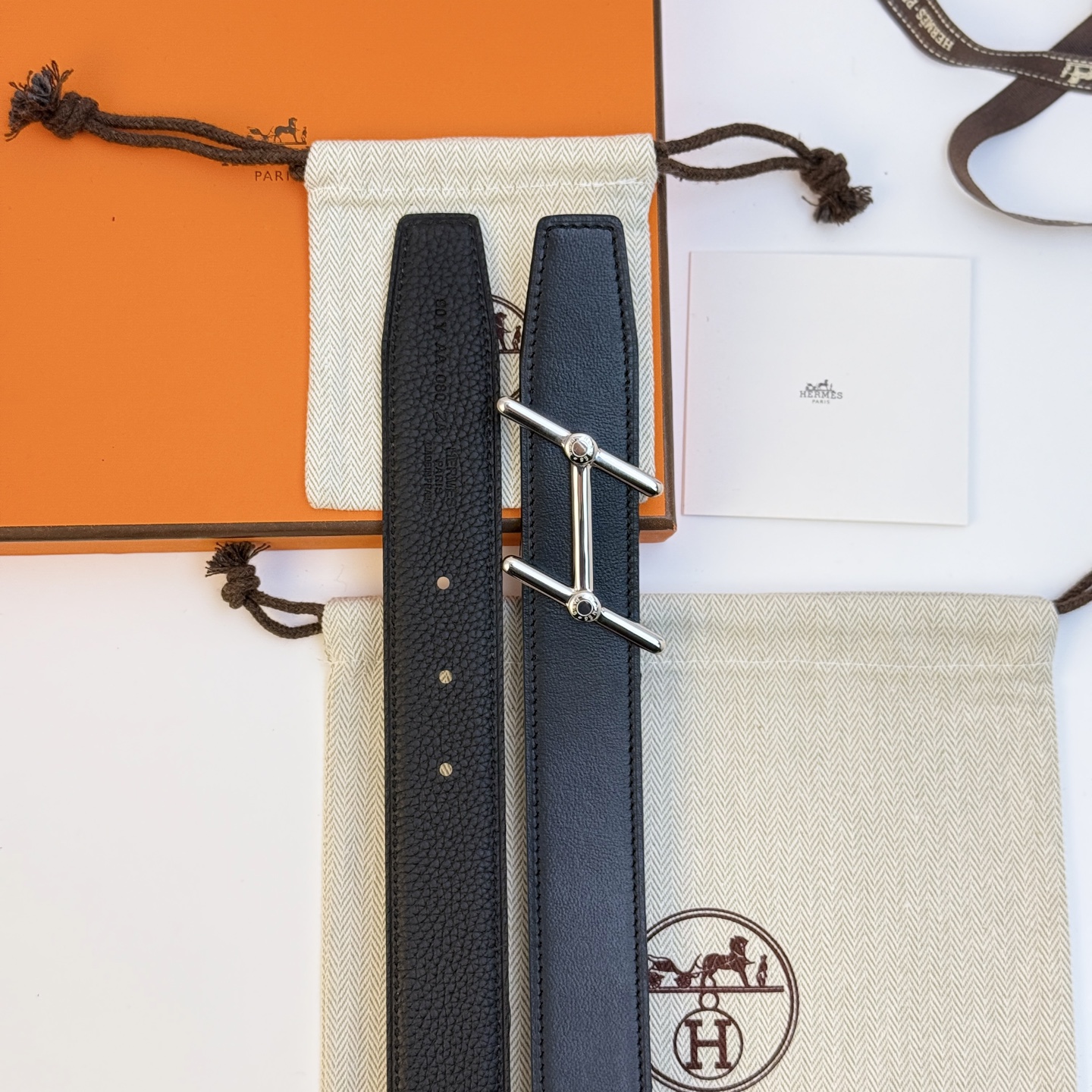 Hermès Swing Belt Togo 32MM Reversible Leather Strap with H-buckle for Men 8 i1743042682363 474 0 4
