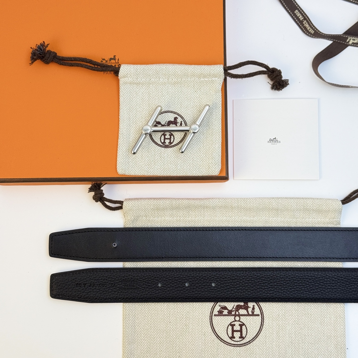 Hermès Swing Belt Togo 32MM Reversible Leather Strap with H-buckle for Men 4 i1743042682389 3795 0 0