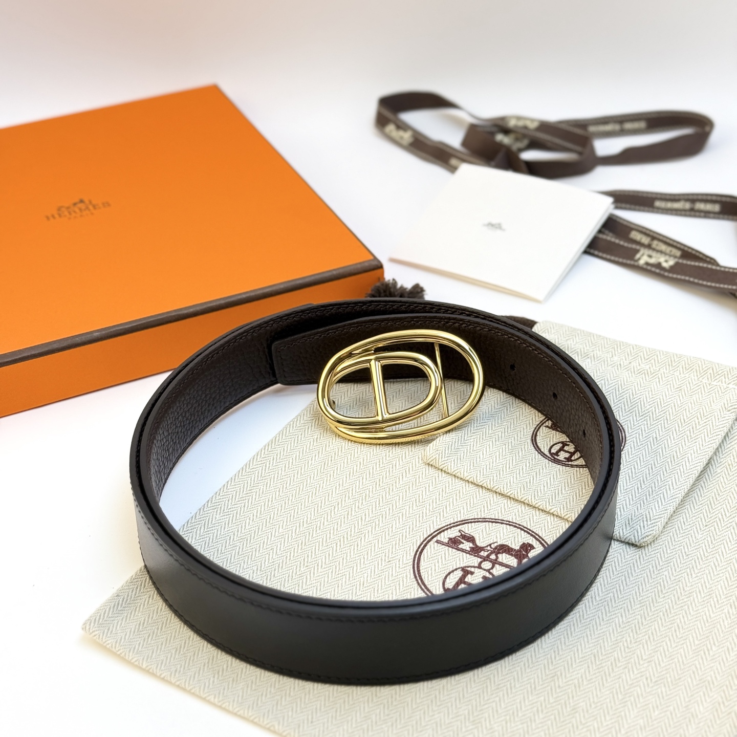Hermes Odyssee Reversible Leather Belt, 32mm - Elegant and Versatile Design 4 i1743135456552 2595 0 0