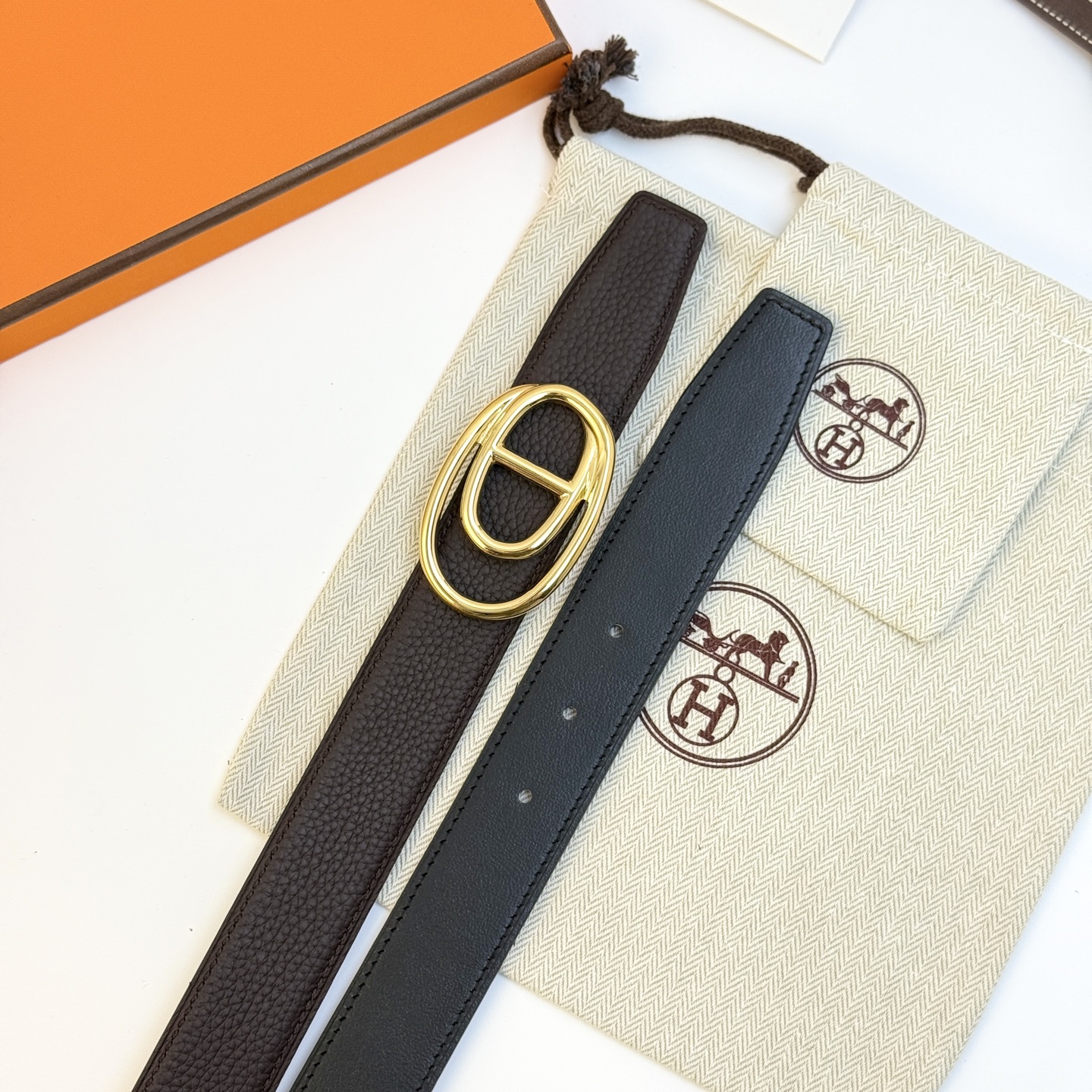 Hermes Odyssee Reversible Leather Belt, 32mm - Elegant and Versatile Design 8 i1743135456600 9197 0 4
