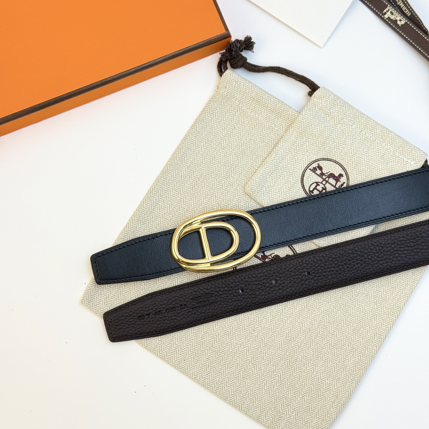 Hermes Odyssee Reversible Leather Belt, 32mm - Elegant and Versatile Design 9 i1743135464311 9602 0 5