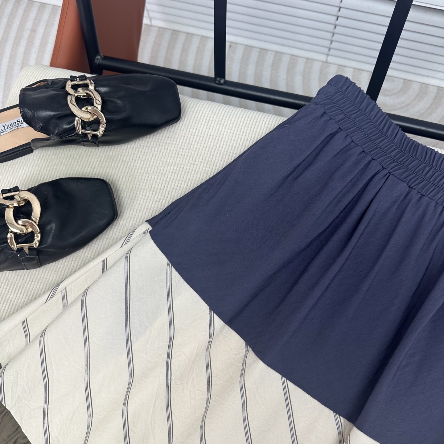Street Style Holiday Skirt - Mixed Fabric, Elastic Waist, Slim Fit - S, M, L 4 i1744967887967 8857 0 2