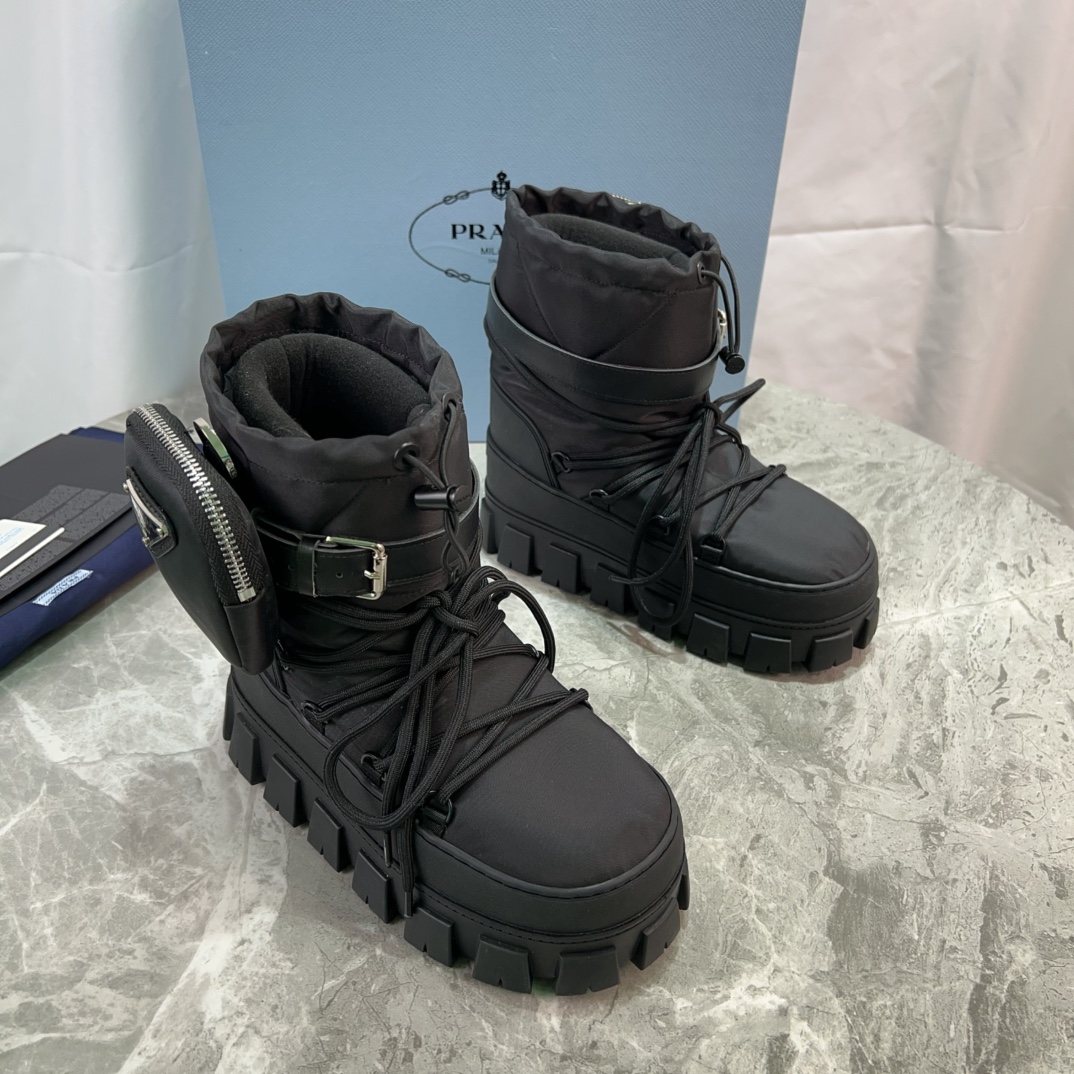 Prada Parfait
 Bottes De Neige Vendre uniquement de haute qualité
 Broderie fleurs Nylon Caoutchouc Laine