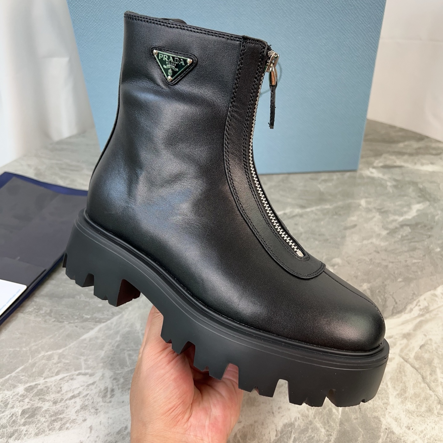 盟可睐 Moncler 高定典藏经典高奢皮具手袋托特包斜挎包女包 #5E7D5C21 3