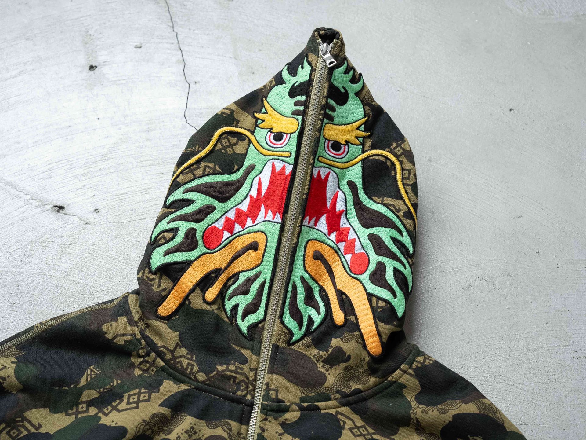 Abbigliamento Bape X CLOT SS25 Logo — photo 5