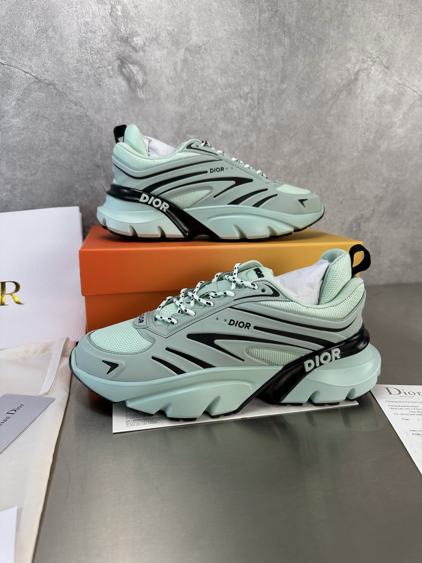 Dior B44 Blade Sneakers: Couple Style, Inspired by Lewis Hamilton 5 i1740152318477 4597 0 3