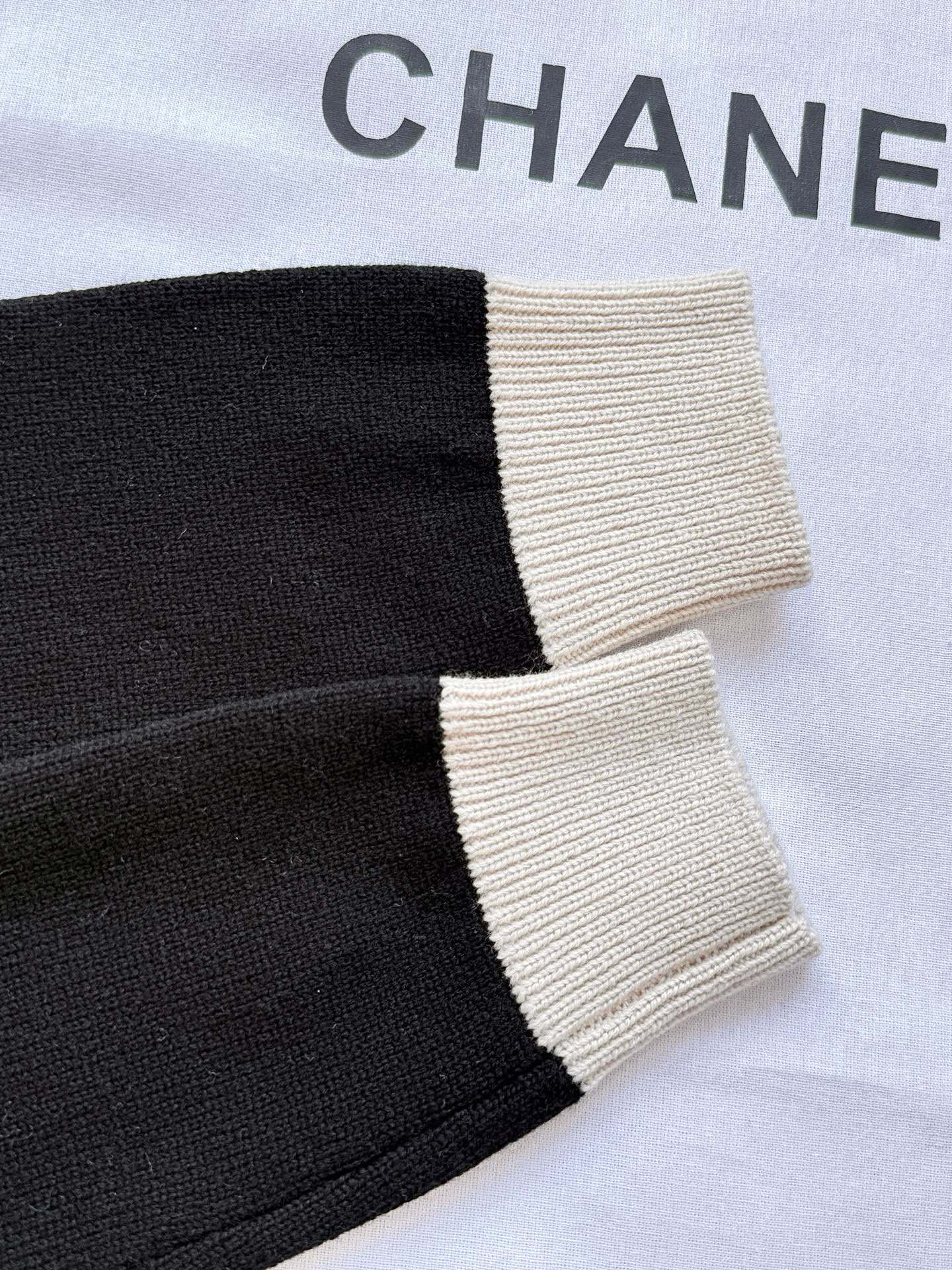 샤넬 여성 가디건 142711 Chanel Cardigan 상세 이미지 8