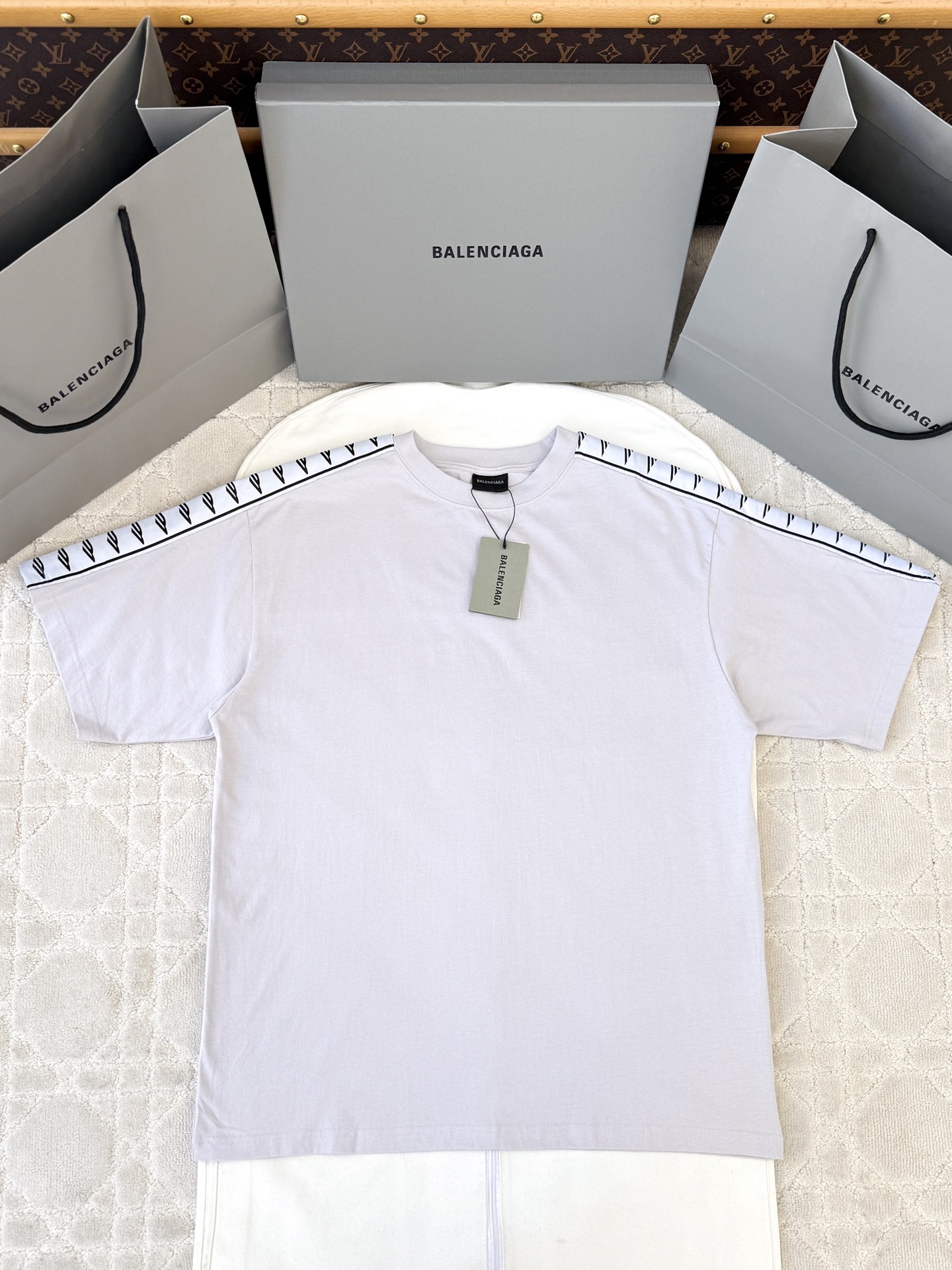 발렌시아가 2026SS 반팔 티셔츠 11614 Balenciaga T Shirt