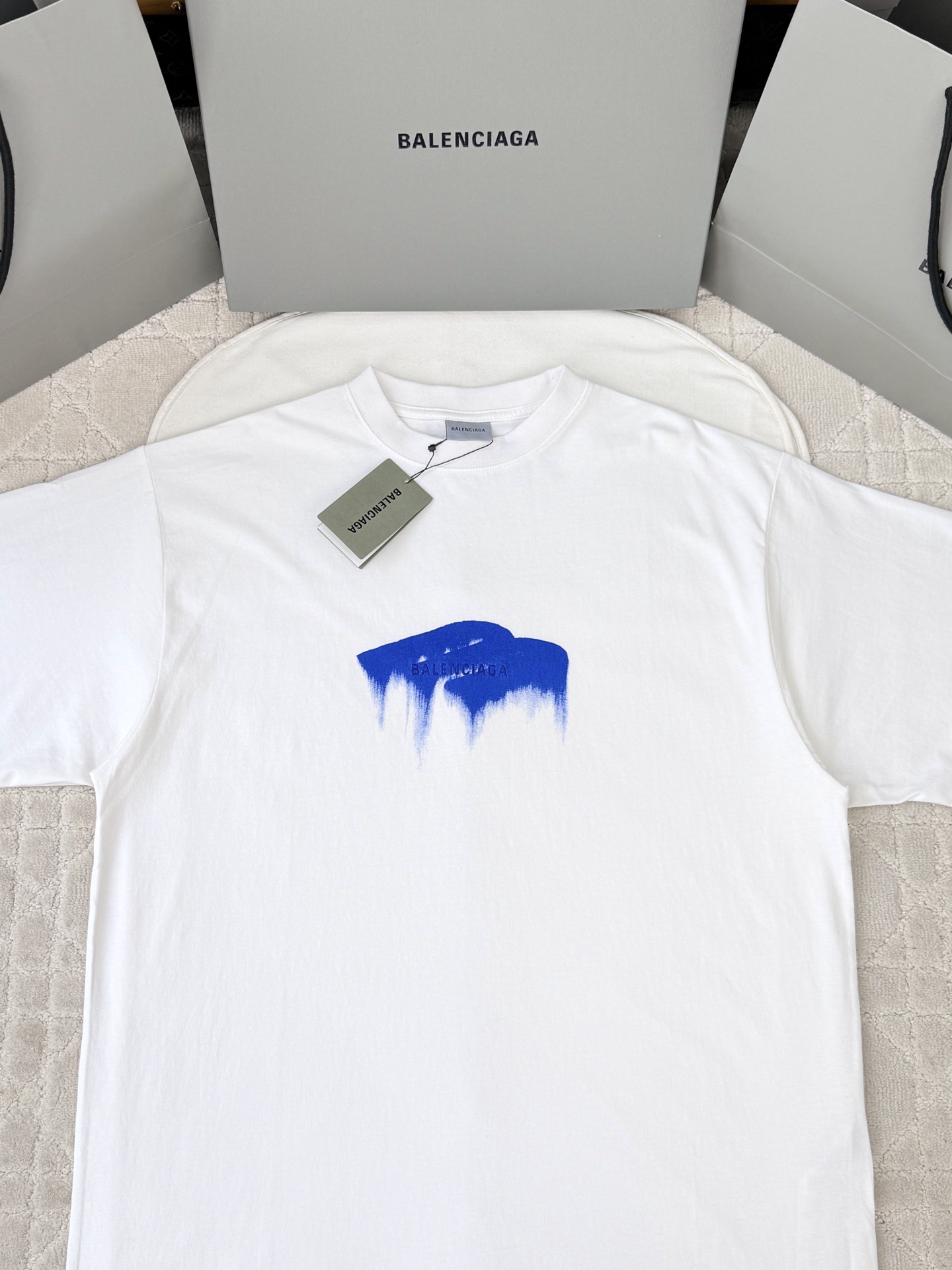 발렌시아가 26SS 남성 반팔 142826 Balenciaga T Shirt 상세 이미지 4