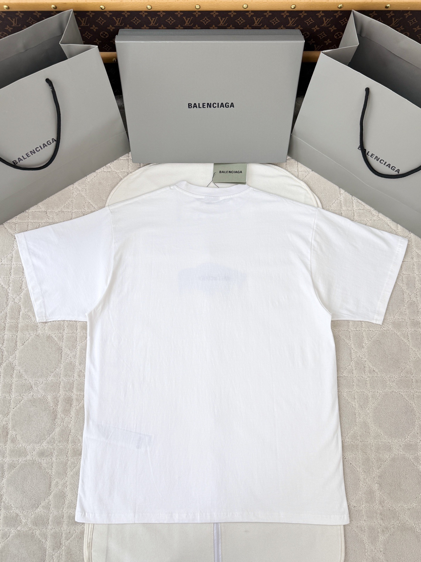 발렌시아가 26SS 남성 반팔 142826 Balenciaga T Shirt 상세 이미지 2