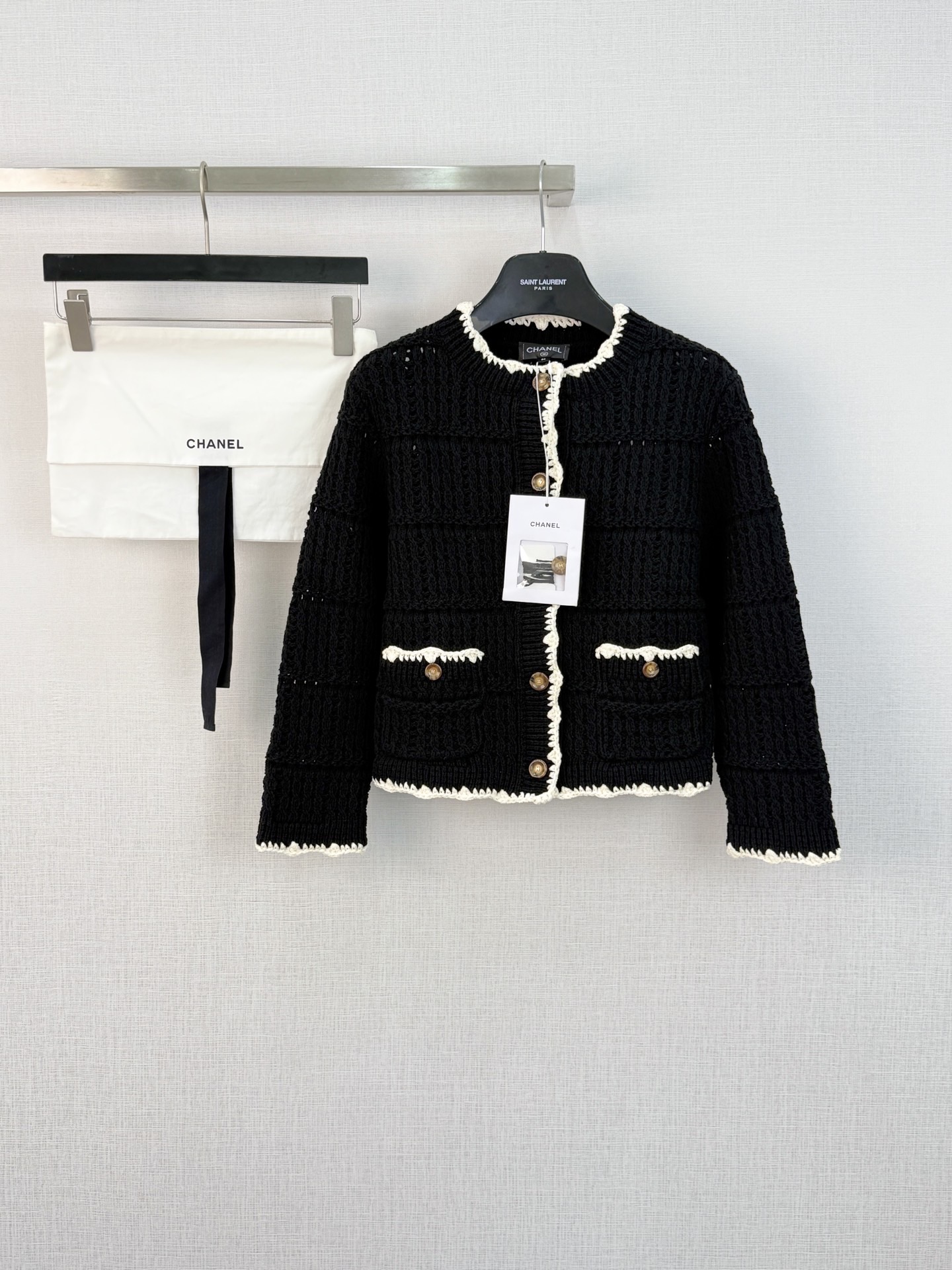 샤넬 여성 가디건 136544 Chanel Cardigan