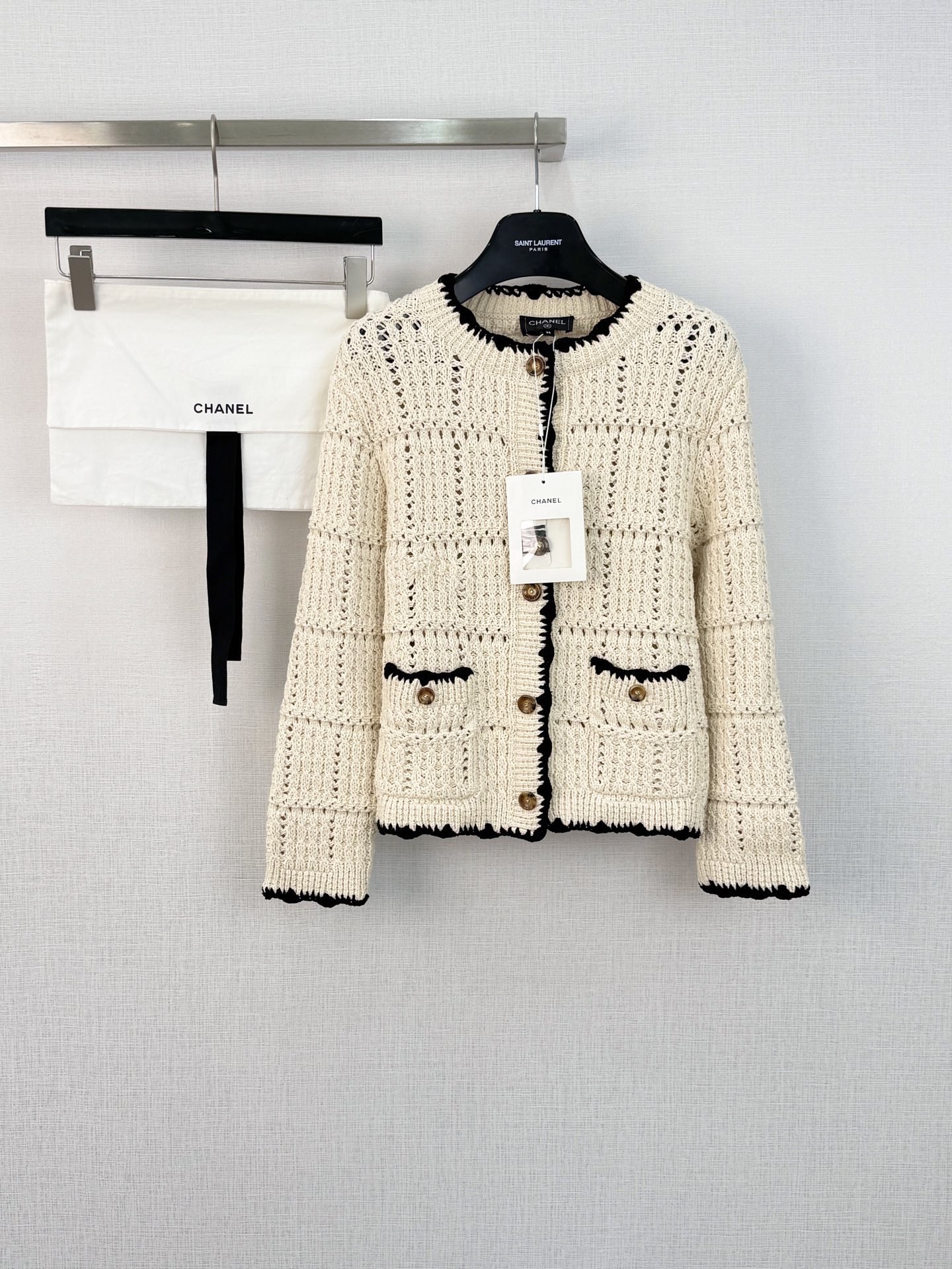 샤넬 여성 가디건 136543 Chanel Cardigan